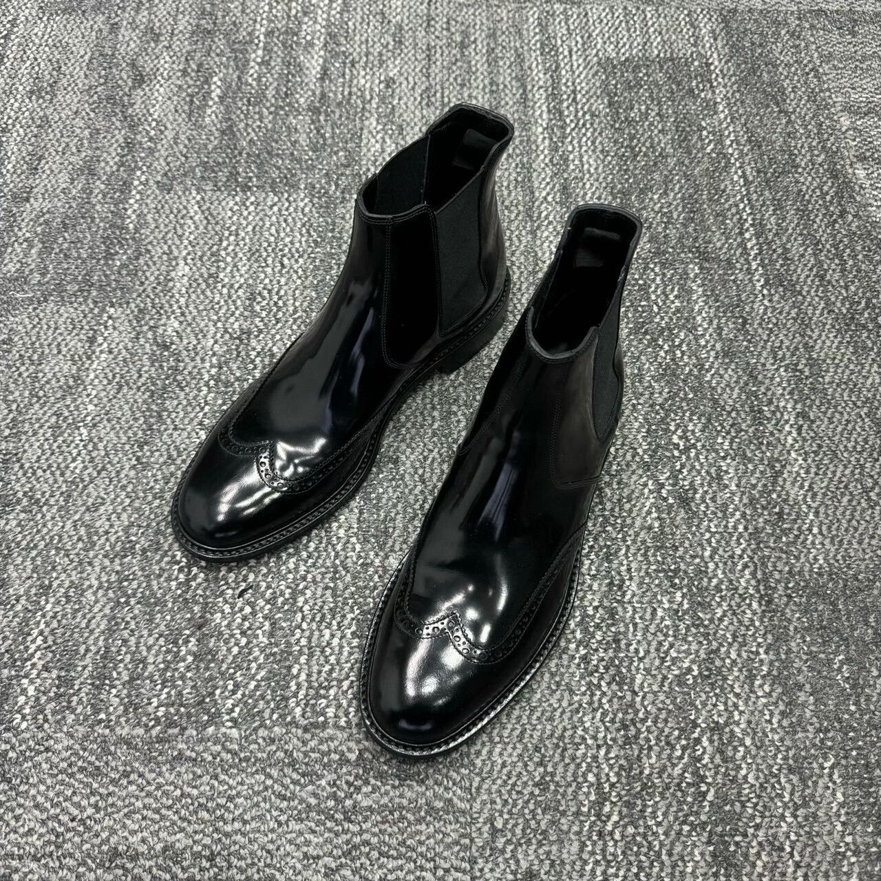 Saint Laurent Paris Saint Laurent SLP Chelsea Boots Size US 10 / EU 43 - 1 Thumbnail