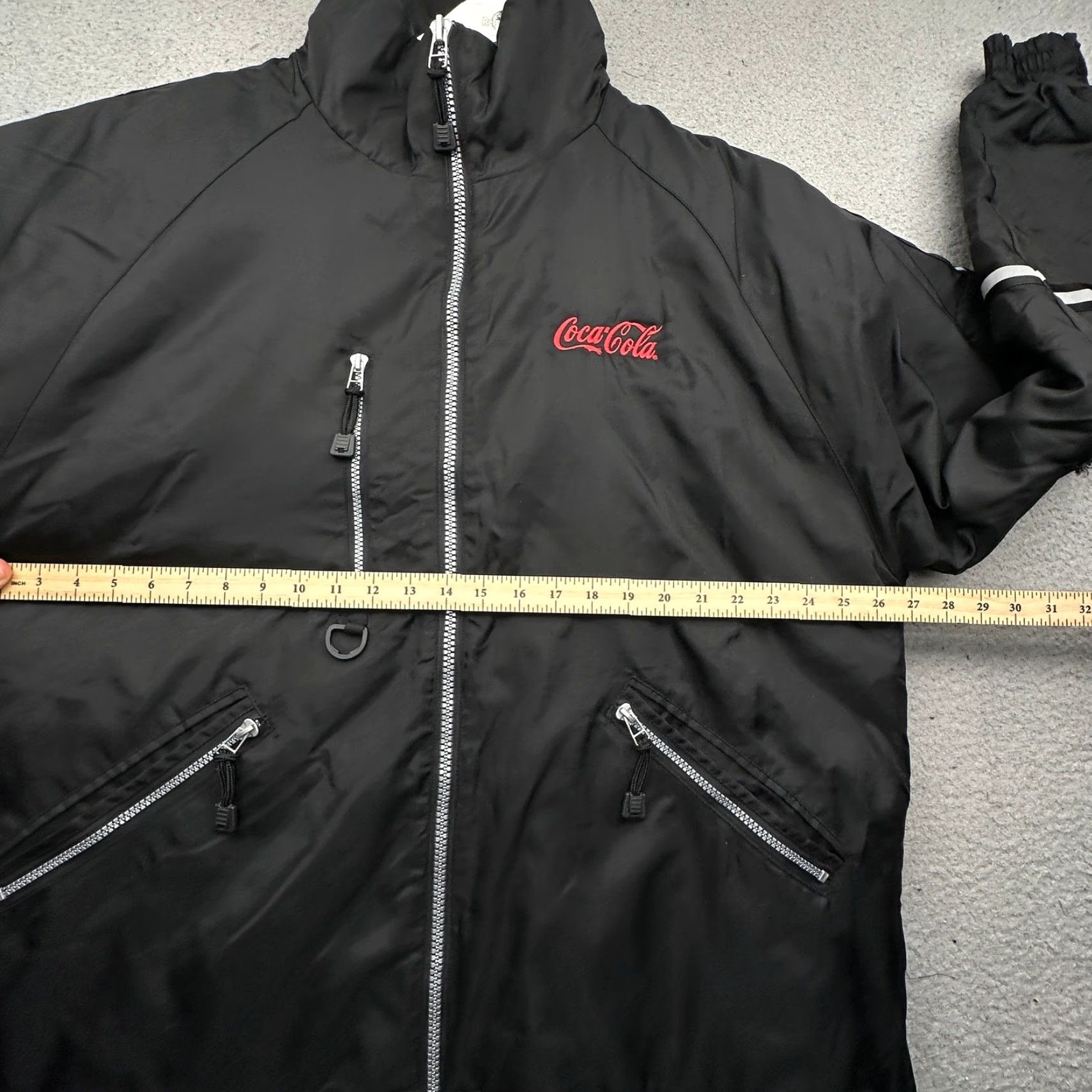Vintage VINTAGE Tri-Mountain Coca Cola Nylon Quilt Lined Work Jacket Mens XL Reflective Black Jacket Size US XL / EU 56 / 4 - 4 Thumbnail