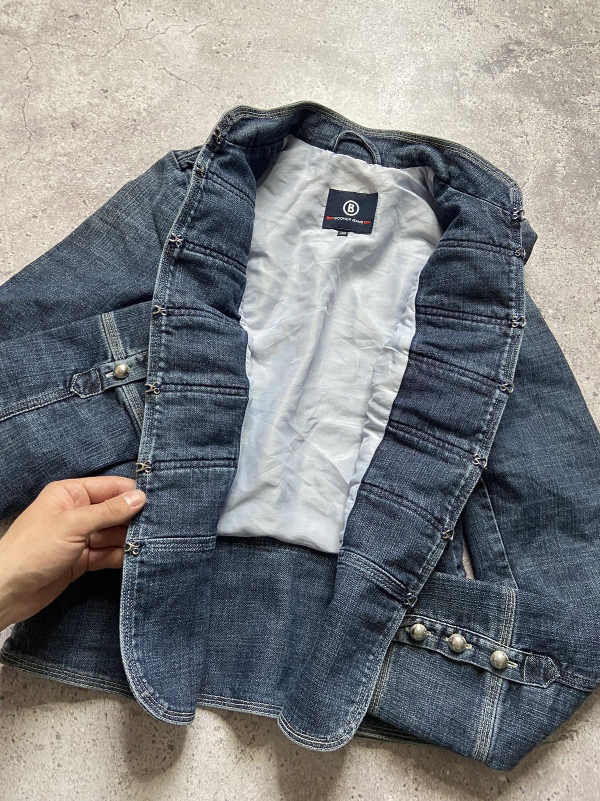 Bogner Bogner Metal Rib Button Napoleon Style denim jacket Size XS / US 0-2 / IT 36-38 - 4 Thumbnail