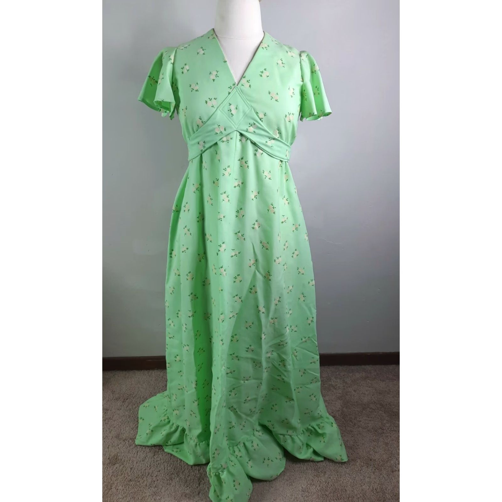 Vintage VINTAGE Maxi Dress Gown Flutter Sleeve Mint Green Large 14/16 V neck 60s 70s Boho Handmade Party Womens Size S / US 4 / IT 40 - 2 Thumbnail