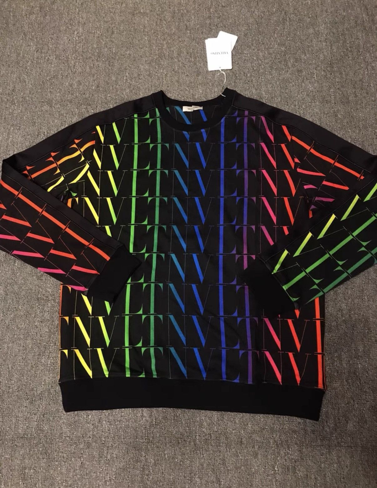 Valentino Valentino Sweatshirt Brand new Size US XL / EU 56 / 4 - 3 Thumbnail