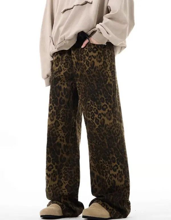 Japanese Brand Vintage leopard print loose straight baggy jeans Size US 32 / EU 48 - 2 Thumbnail