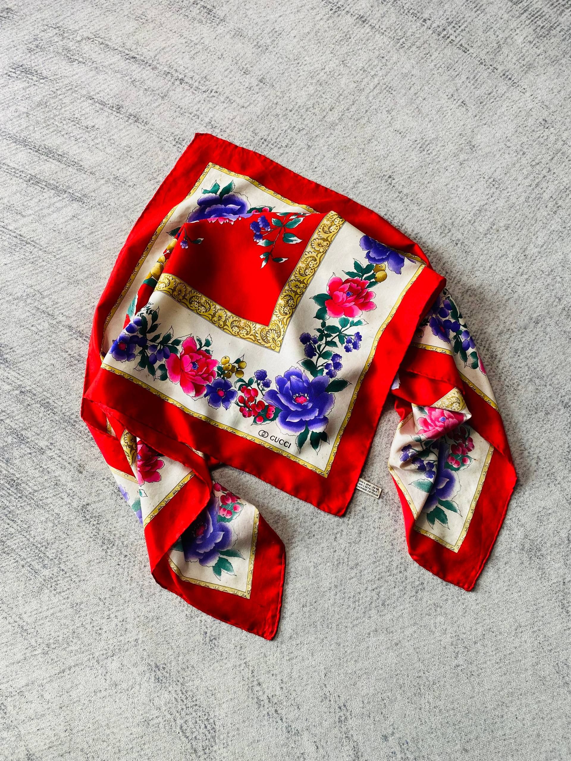 Gucci Vintage Gucci Floral Silk Scarf Size ONE SIZE - 1 Thumbnail