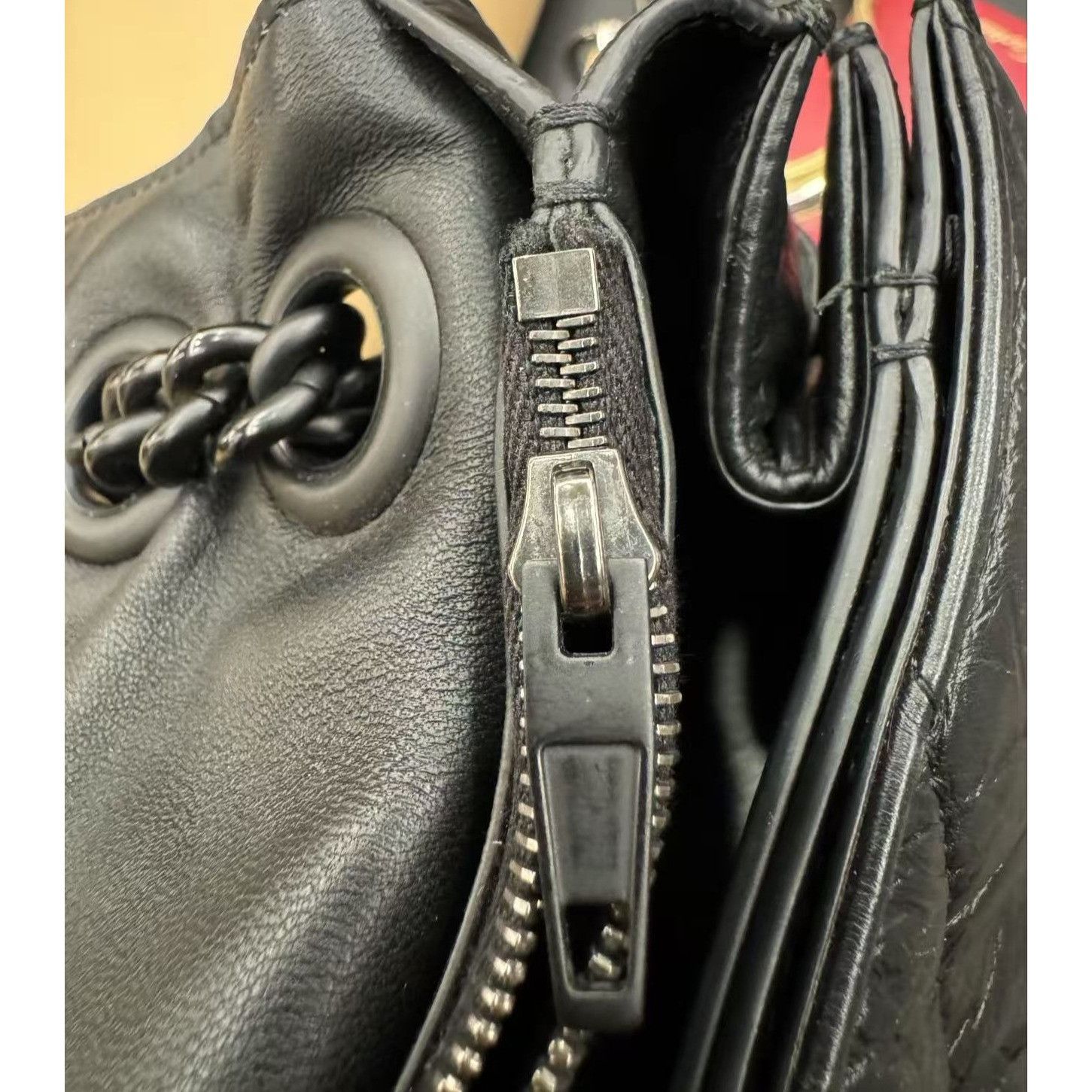 Balenciaga Balenciaga Quilted Black Leather Shoulder Bag With Chain Str Size ONE SIZE - 9 Thumbnail