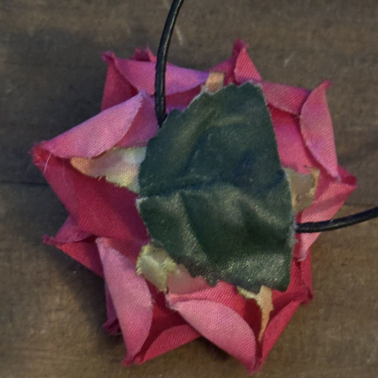 Other Pink silk rose cord choker necklace Size ONE SIZE - 4 Thumbnail
