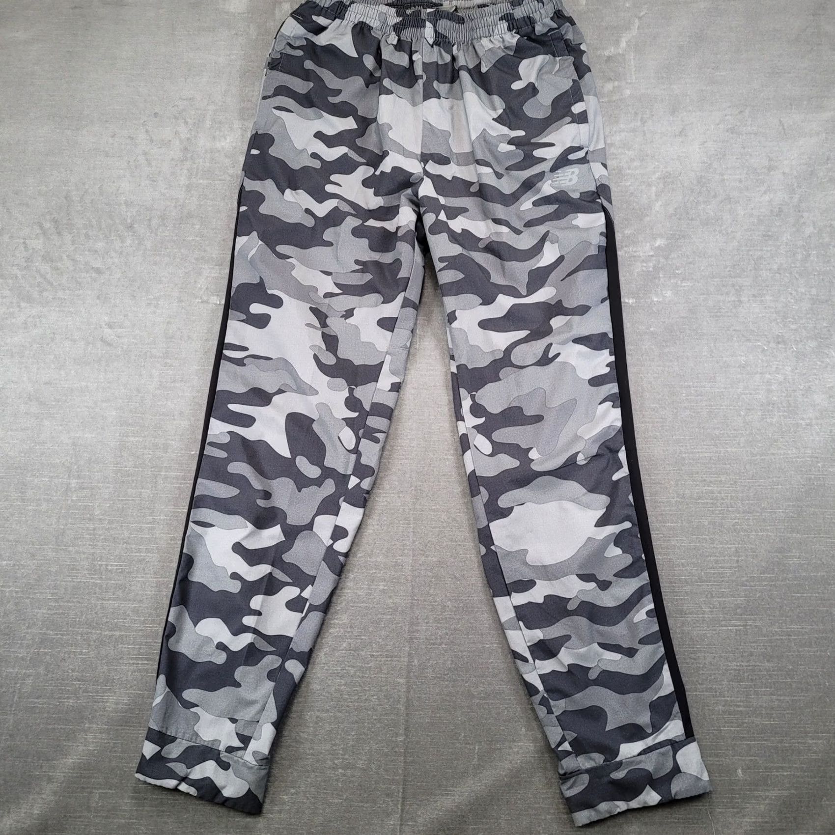 New Balance New Balance Mens Large Gray Camo Track Pants Ankle Zip Running Joggers Size 36" / US 14 / IT 50 - 5 Thumbnail