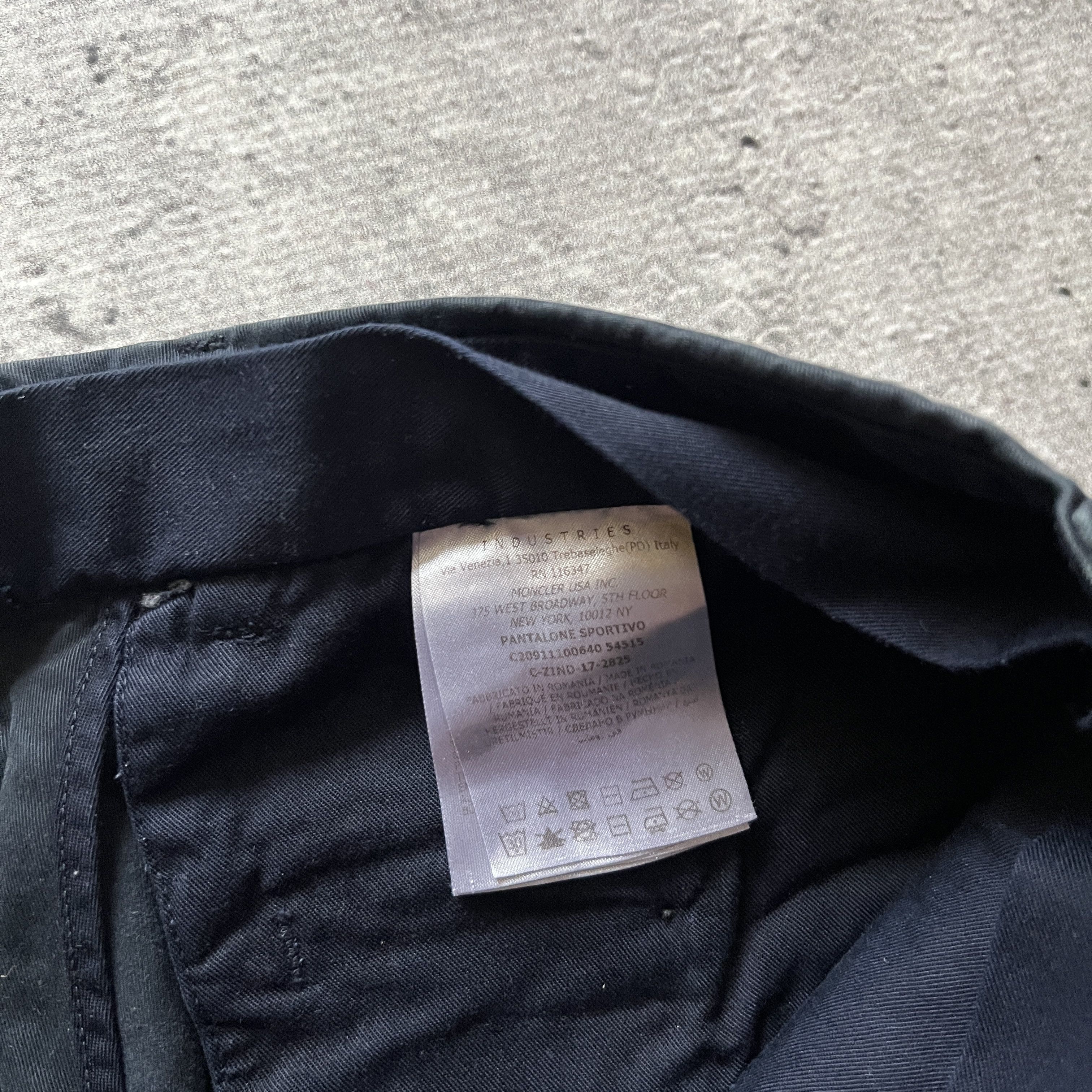 Moncler × Moncler Grenoble Moncler Luxury Casual Navy Pants Size US 30 / EU 46 - 4 Thumbnail