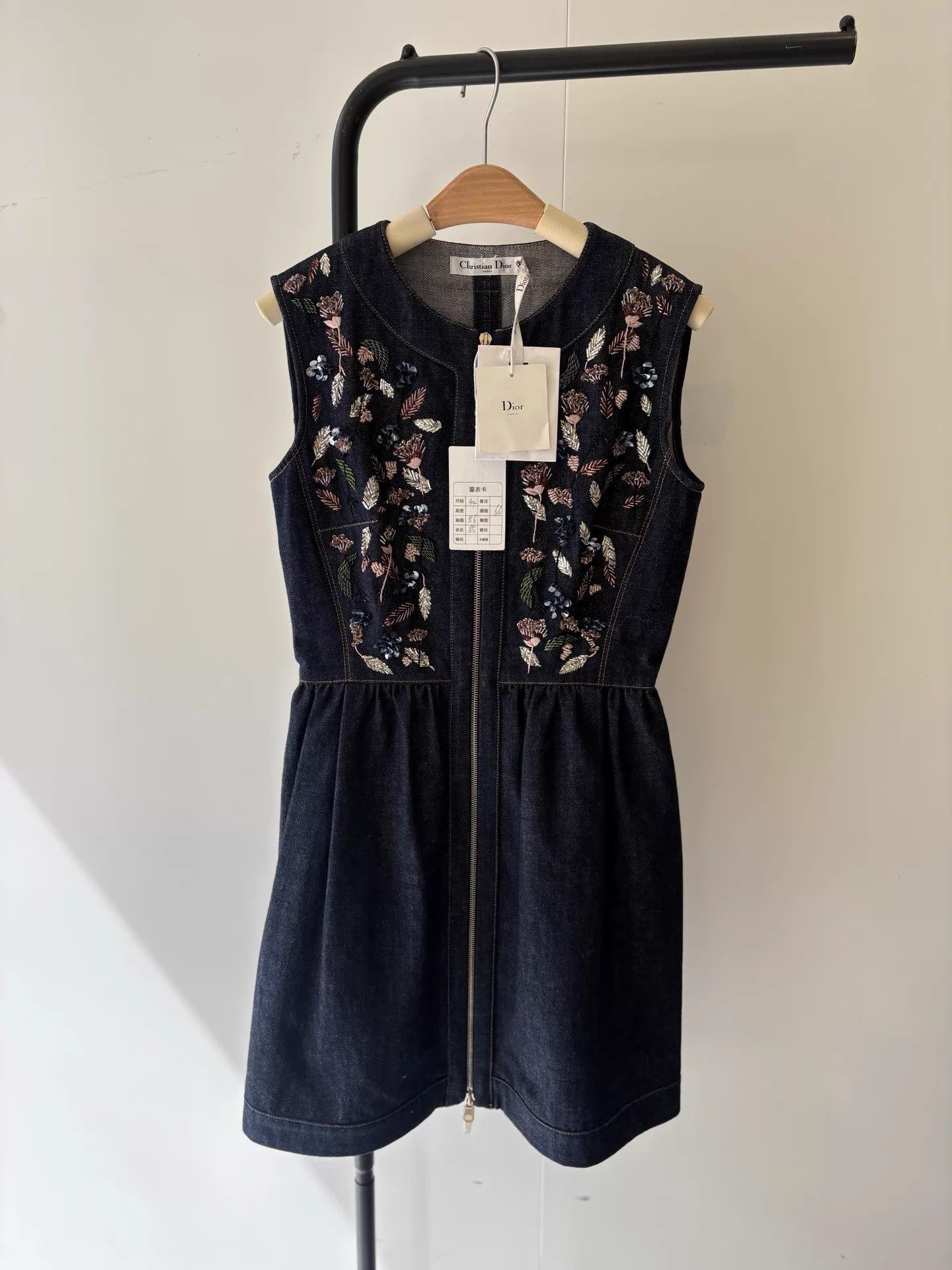 Dior Dior Runway Beaded Denim Sleeveless Dress NWT 34 Size XS / US 0-2 / IT 36-38 - 1 Thumbnail