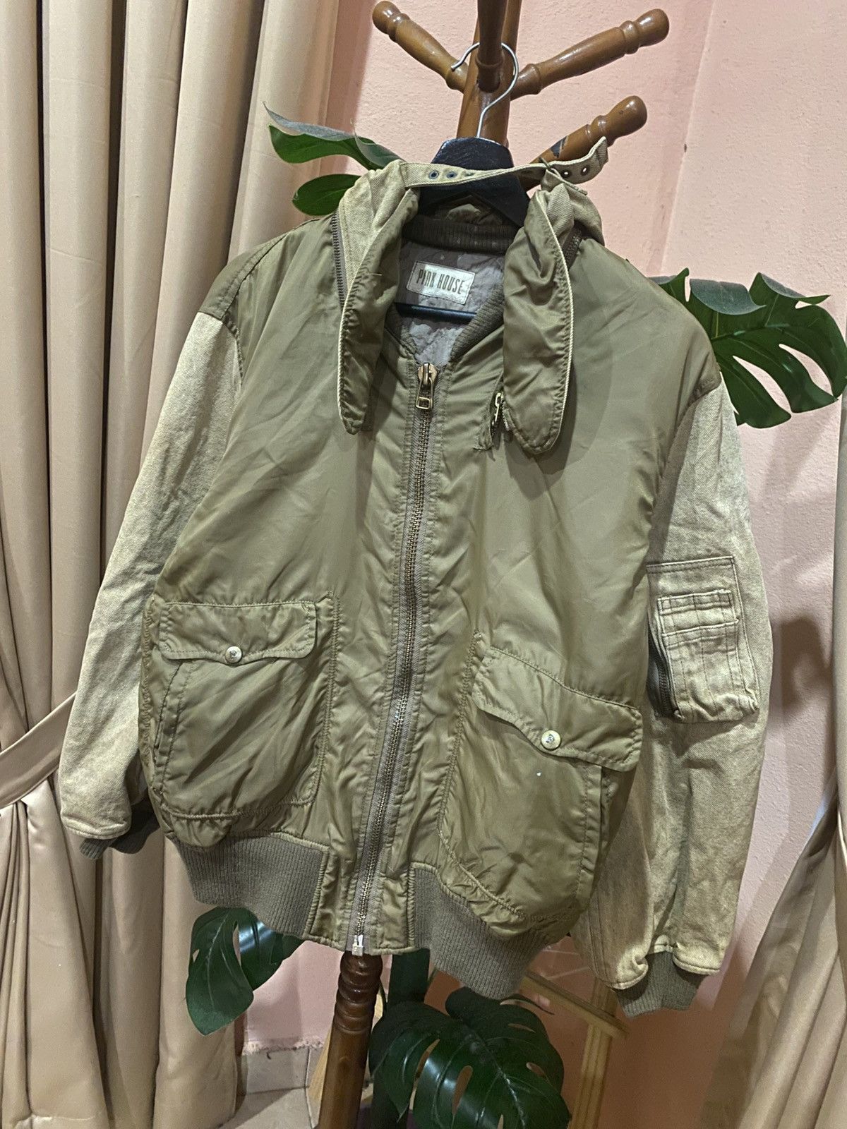 Pink House Vintage Pink House Military Bomber Jacket - Olive Green Size US M / EU 48-50 / 2 - 4 Thumbnail