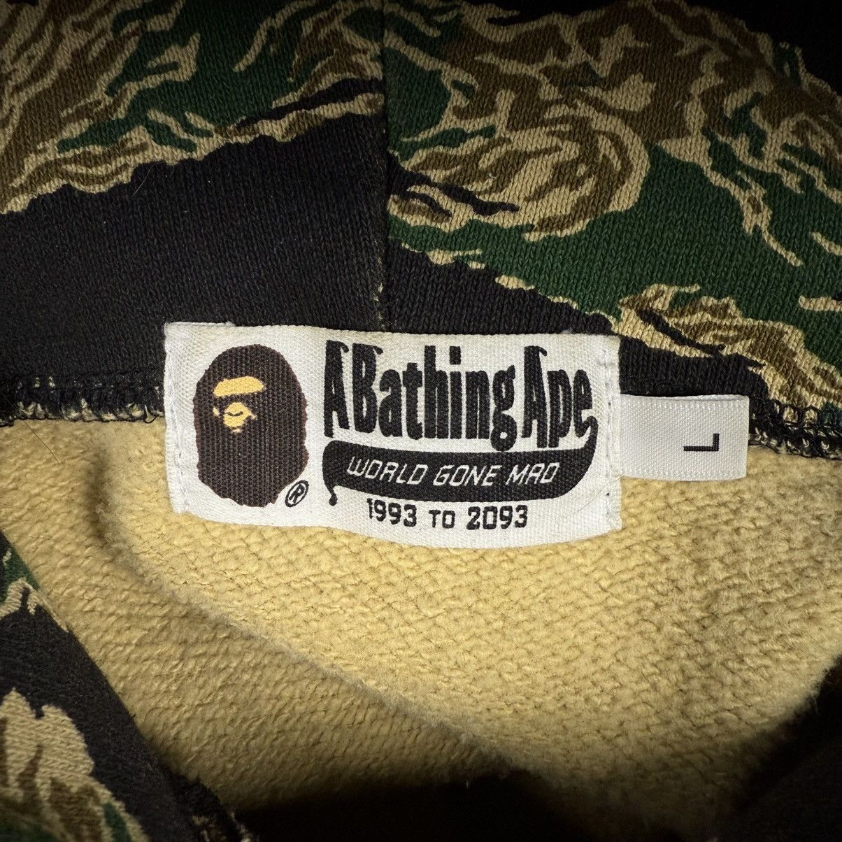Bape BAPE Ursus Tiger Camo Shark Zip Up Hoodie Size US L / EU 52-54 / 3 - 7 Thumbnail