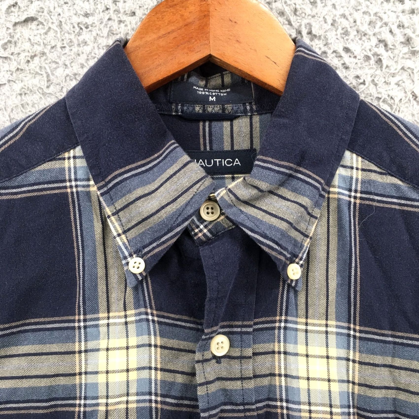 Nautica Nautica Button Down Long Sleeve Shirt Mens Medium Blue Cotton Plaid Chest Pocket Shirt Size US M / EU 48-50 / 2 - 3 Thumbnail
