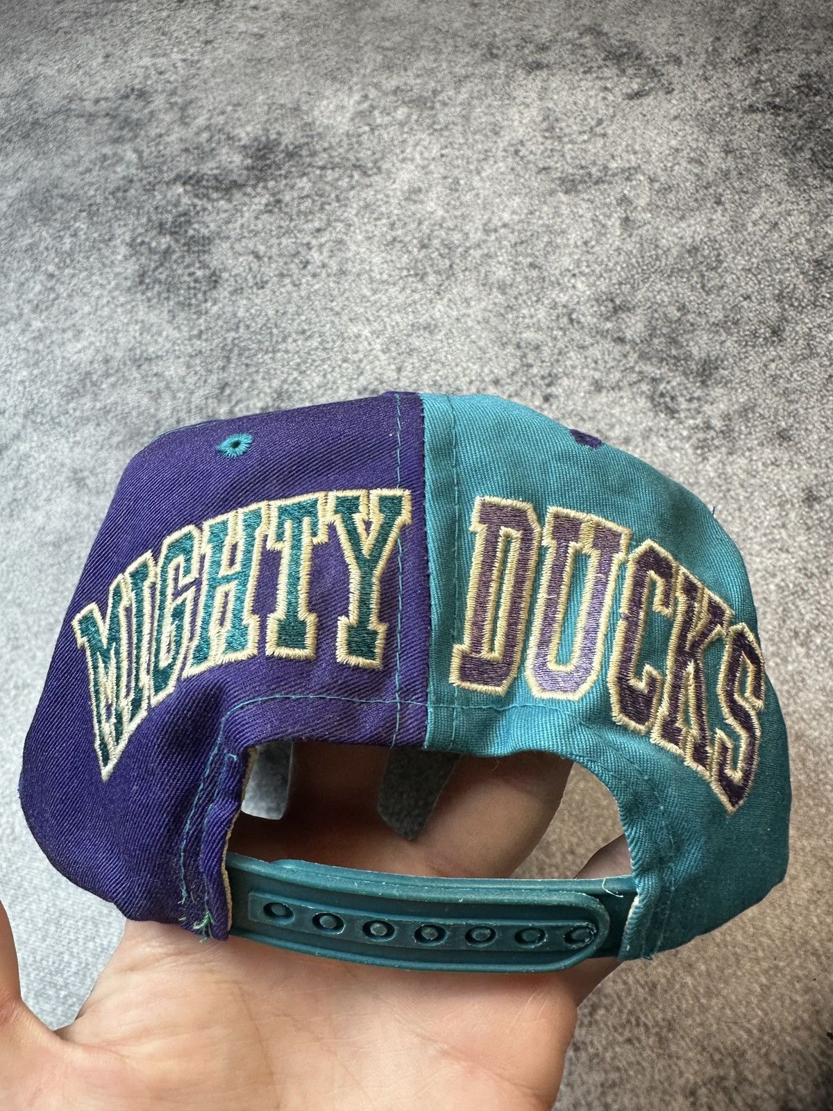NHL Vintage Mighty Ducks Cap NHL Streetwear USA rare 90s Size ONE SIZE - 3 Thumbnail