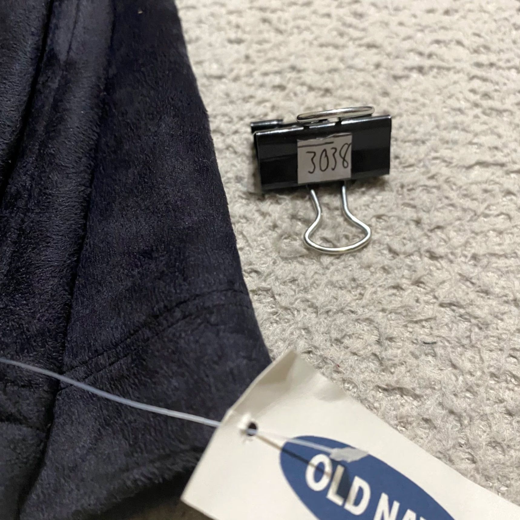 Old Navy NWT Old Navy Womens Skirt Black Velvet Mini Pockets Zip Front Size 4 4 Short XS? Size 27" / US 4 / IT 40 - 8 Thumbnail