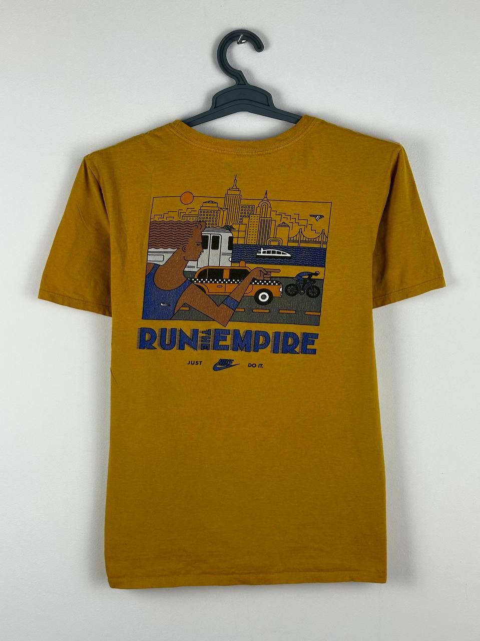 Nike Vintage Nike NYC Run The Empire Rare T Shirt Size US M / EU 48-50 / 2 - 6 Thumbnail