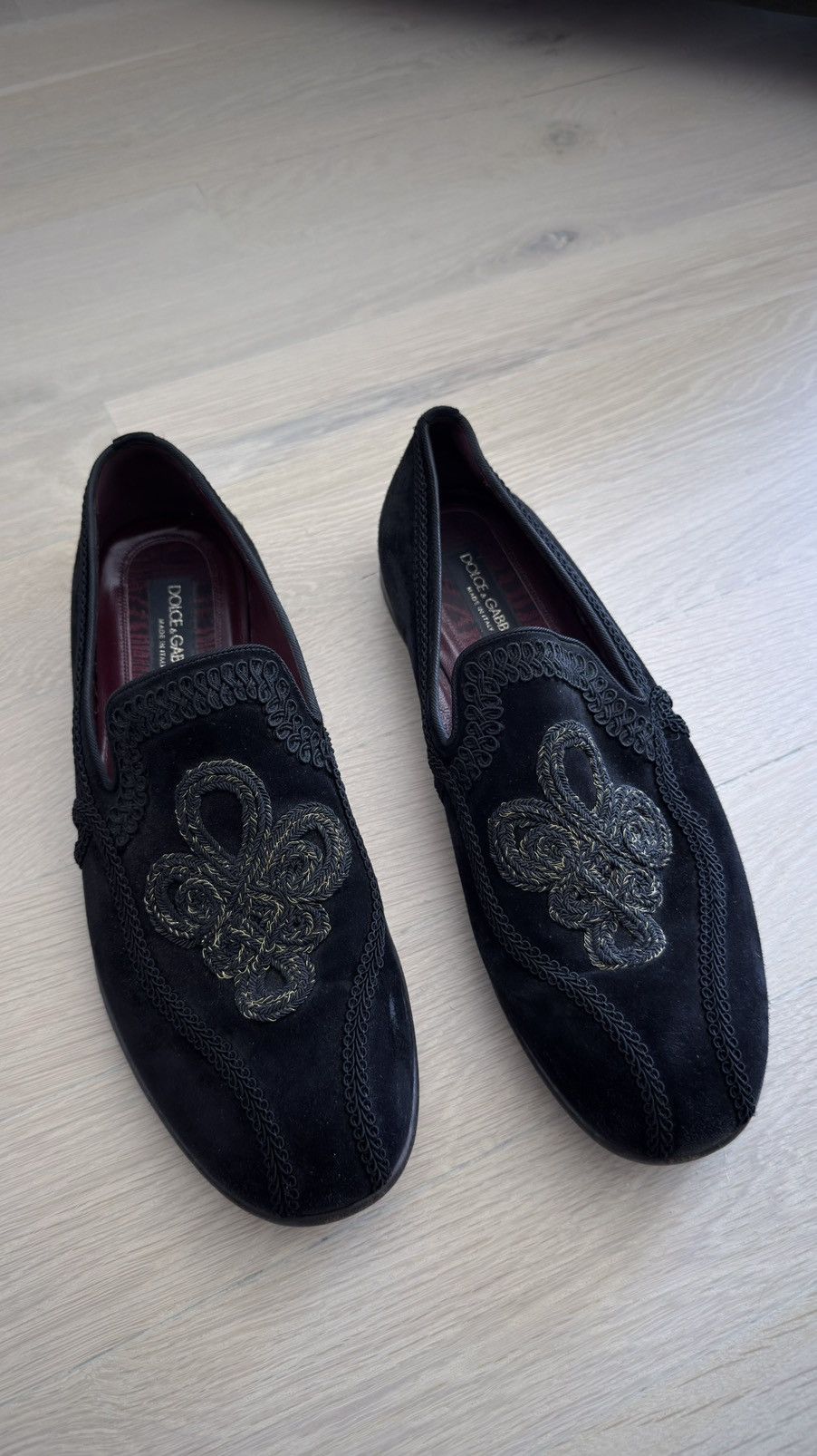 Dolce & Gabbana Dolce & Gabbana Velvet Slippers with Ebroidery Size US 11 / EU 44 - 1 Thumbnail