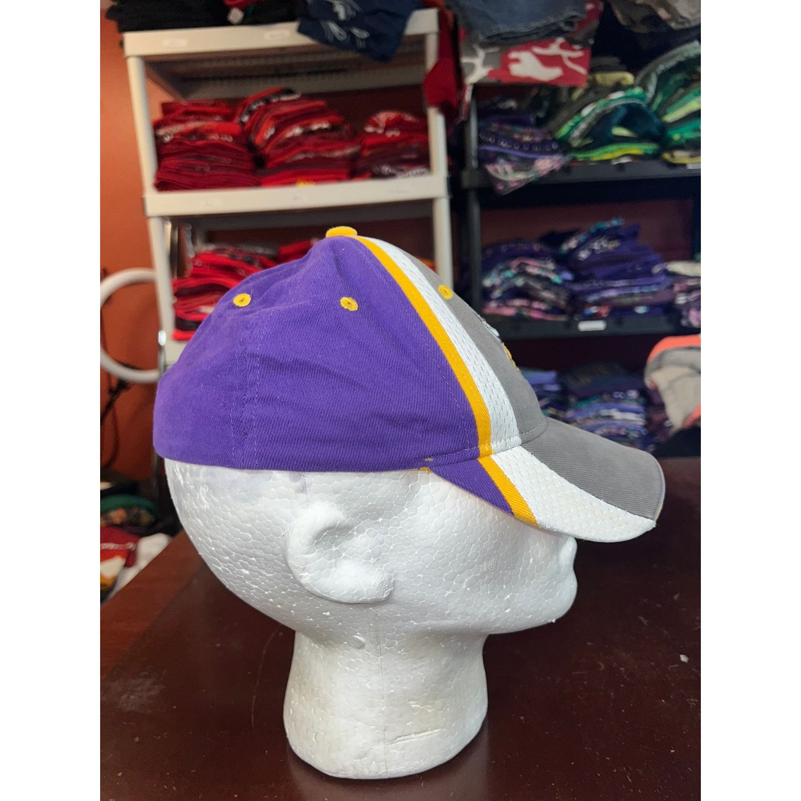 Reebok Vintage Minnesota Vikings Hat Reebok Purple NFL Football Size ONE SIZE - 5 Thumbnail
