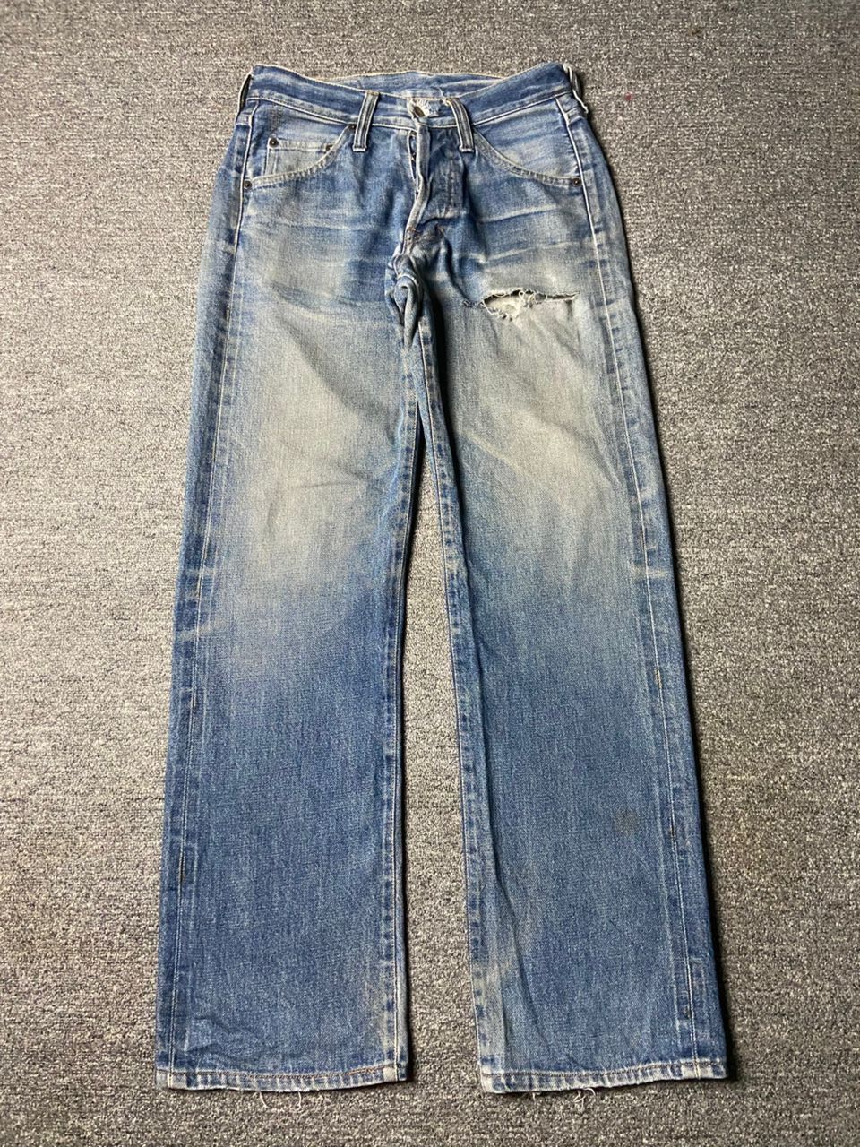 Japanese Brand Antimode Japanese Brand Distressed Jeans (165) Size US 29 - 1 Thumbnail
