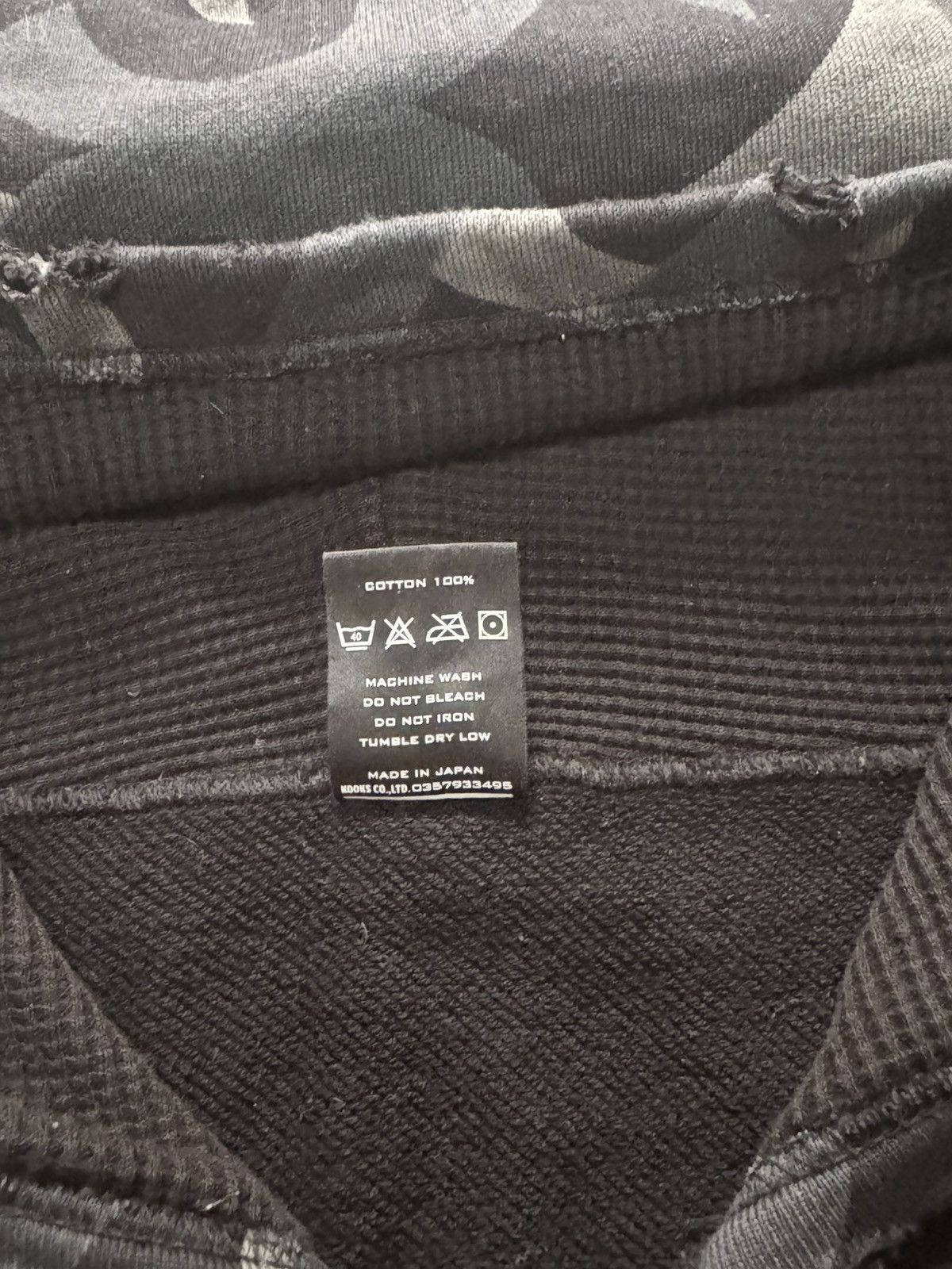 Number (N)ine Number Nine aw04 tribal zip up Size US L / EU 52-54 / 3 - 3 Thumbnail