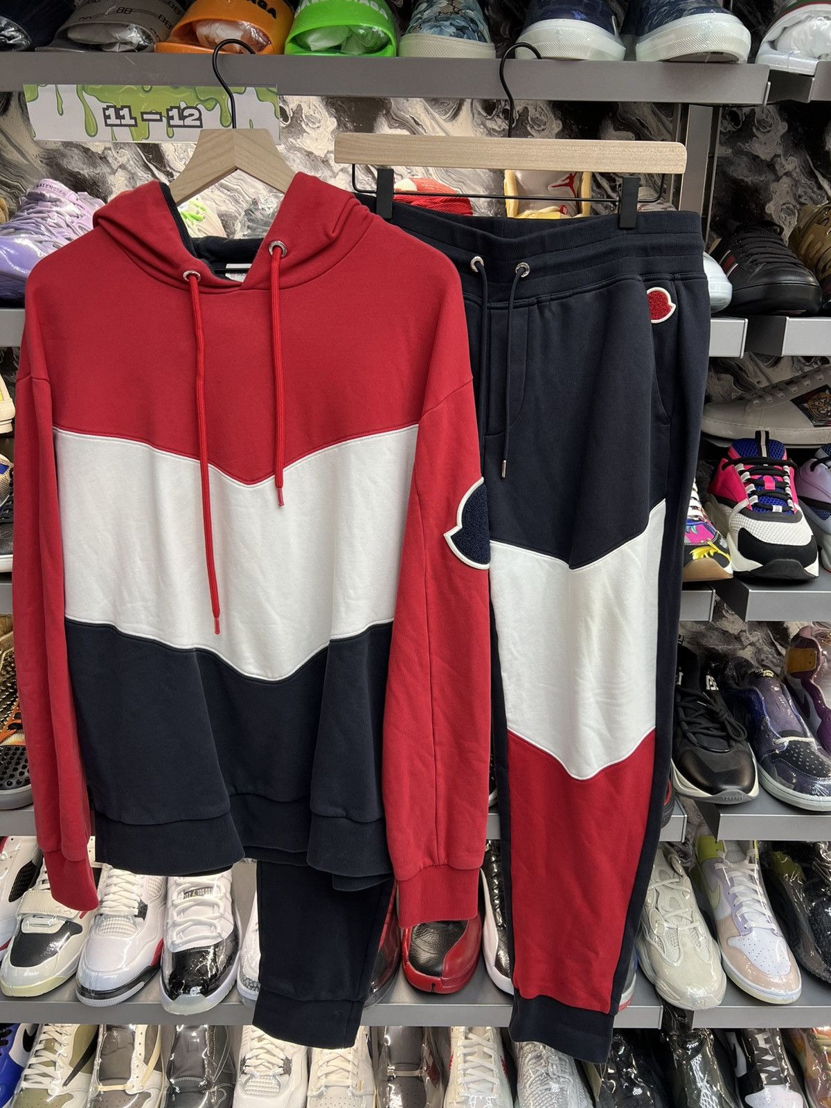 Moncler Moncler Tri Color Sweatsuits Set Size US L / EU 52-54 / 3 - 1 Thumbnail