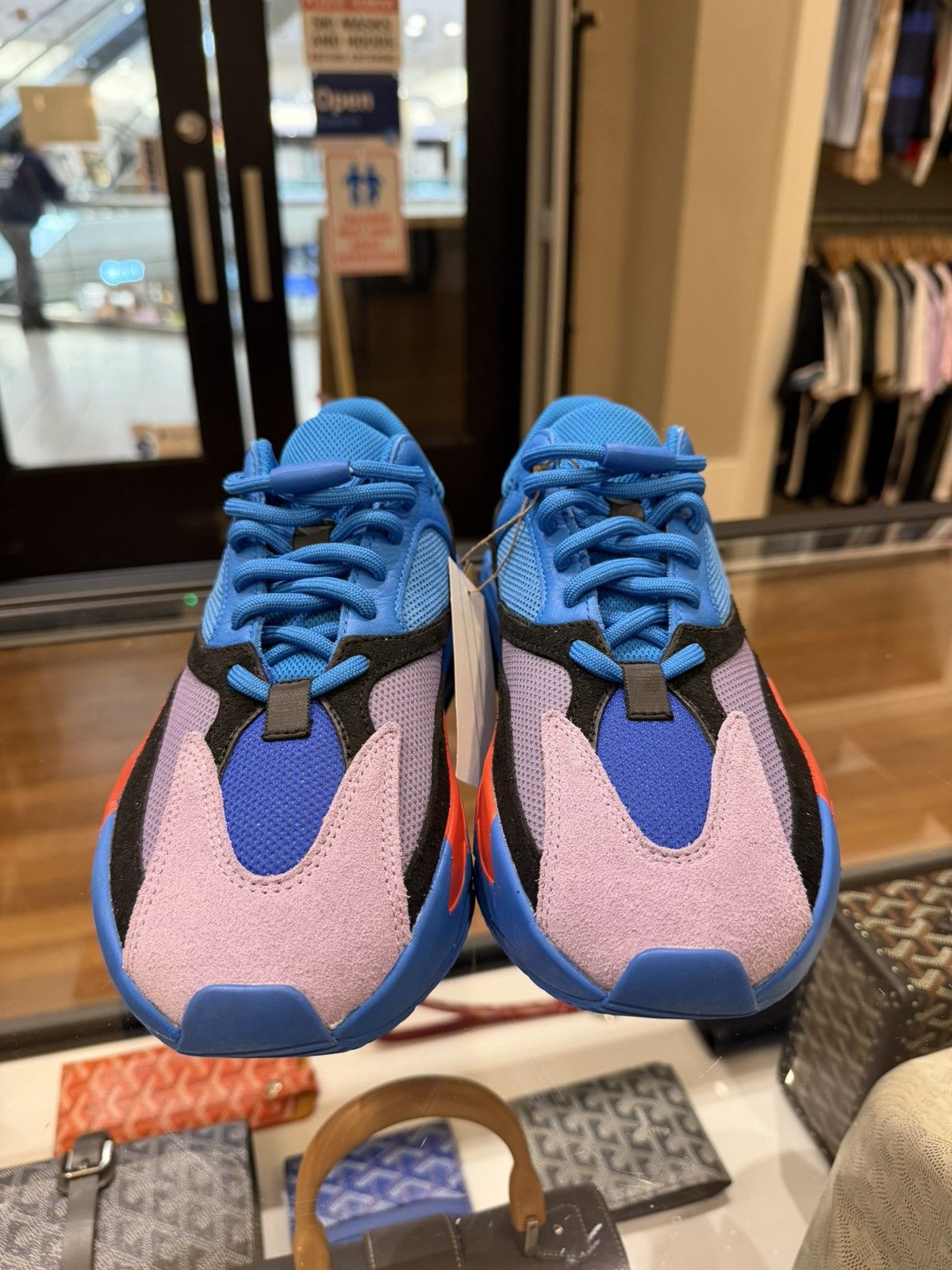 Yeezy Adidas yeezy boost 700 “Hi Res Blue” Size US 8 / EU 41 - 5 Thumbnail