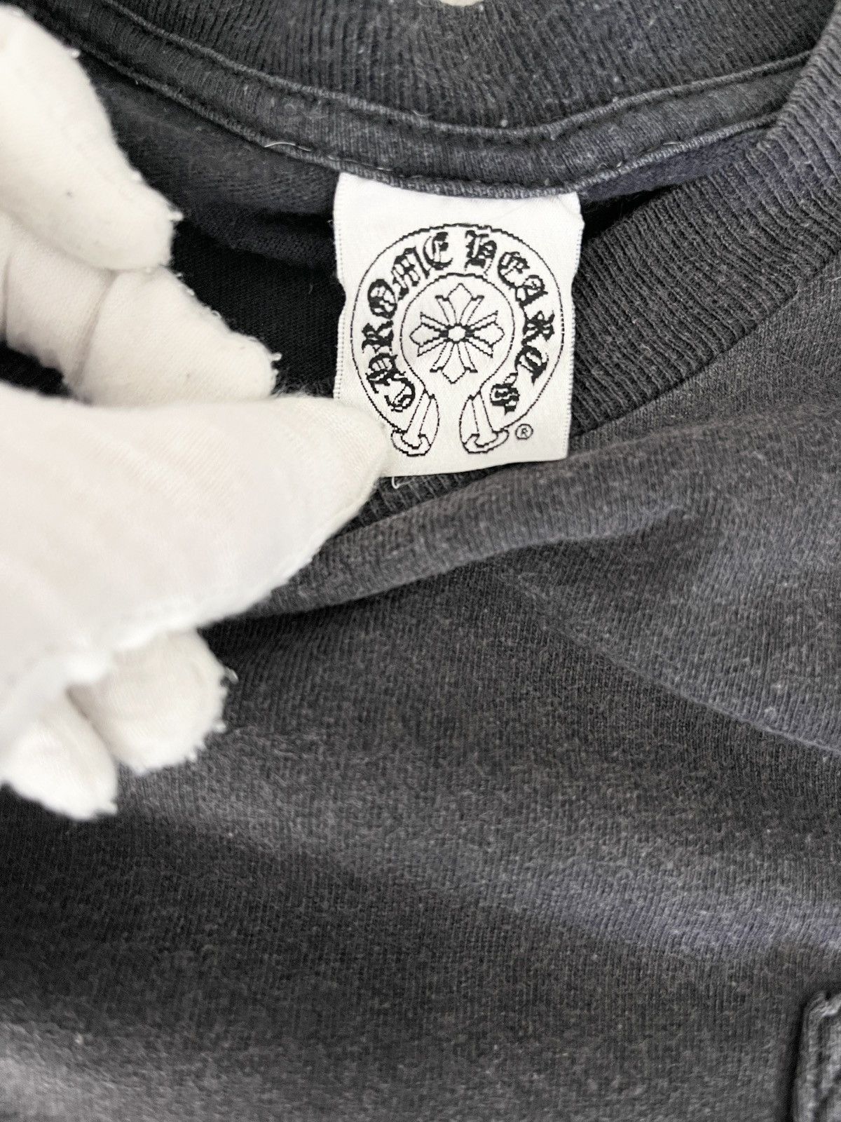 Chrome Hearts 2000s Chrome Hearts Scripts Jumbo Scroll Logo Tee Size US M / EU 48-50 / 2 - 8 Thumbnail