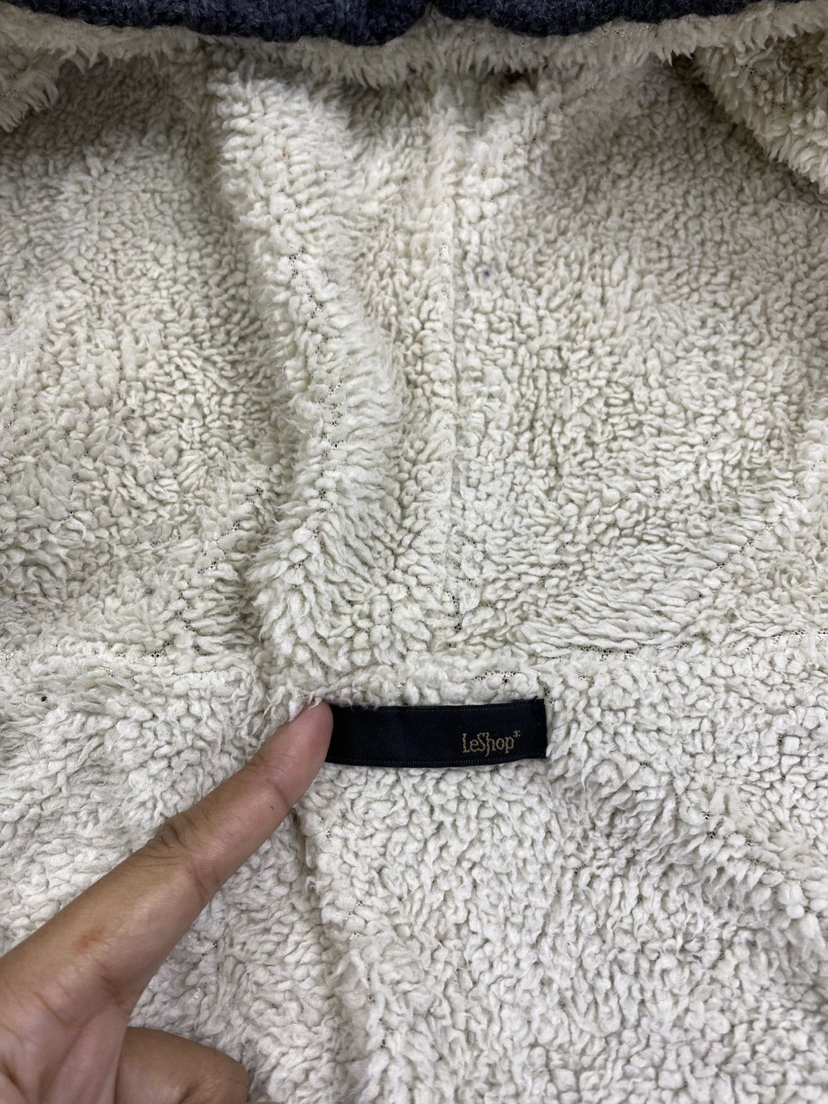 Japanese Brand Vintage Leshop Navajo Style Fullbutton Knit Hoodie Size US S / EU 44-46 / 1 - 9 Thumbnail