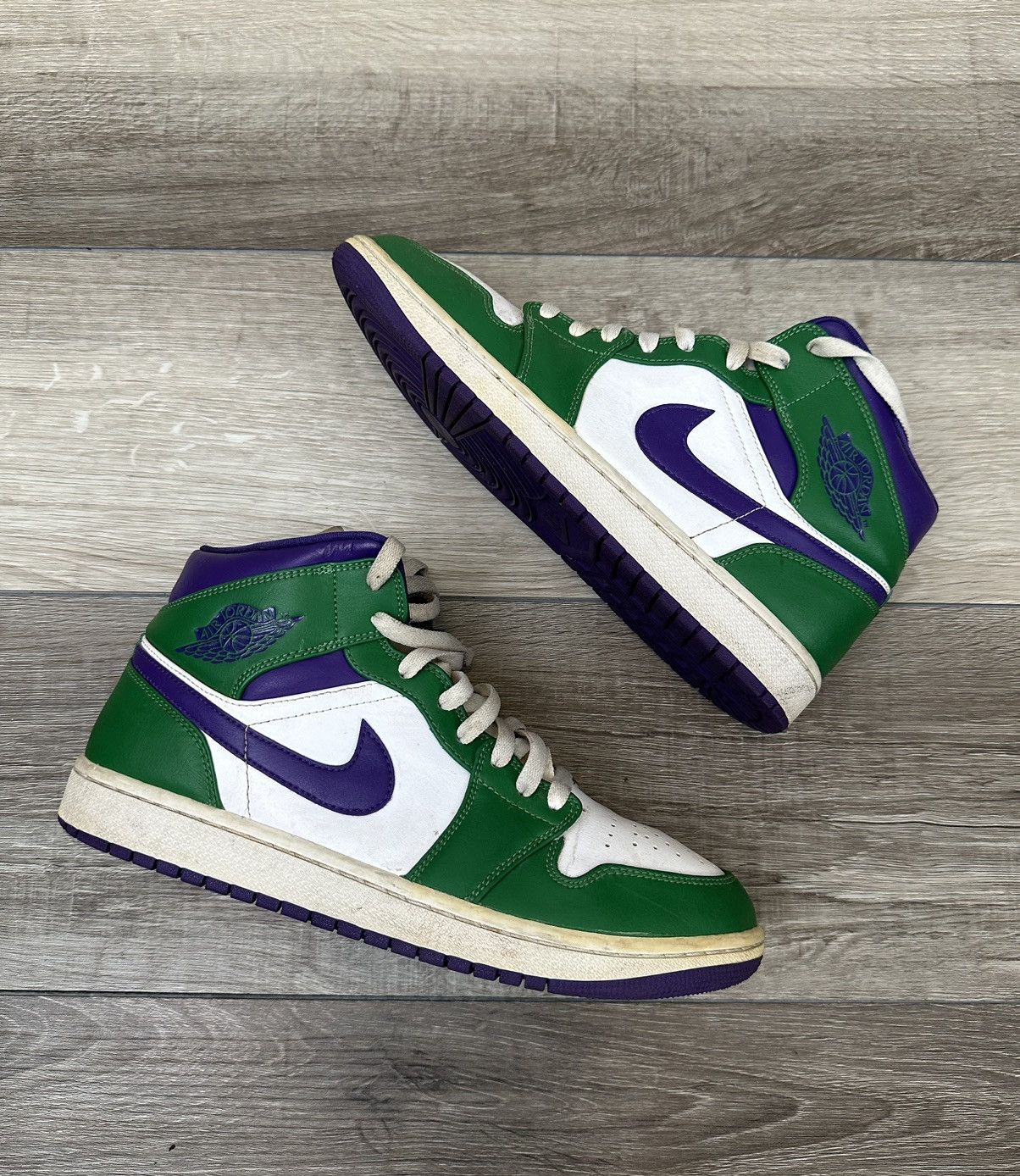RARE Jordan Mid Incredible Hulk Purple Green