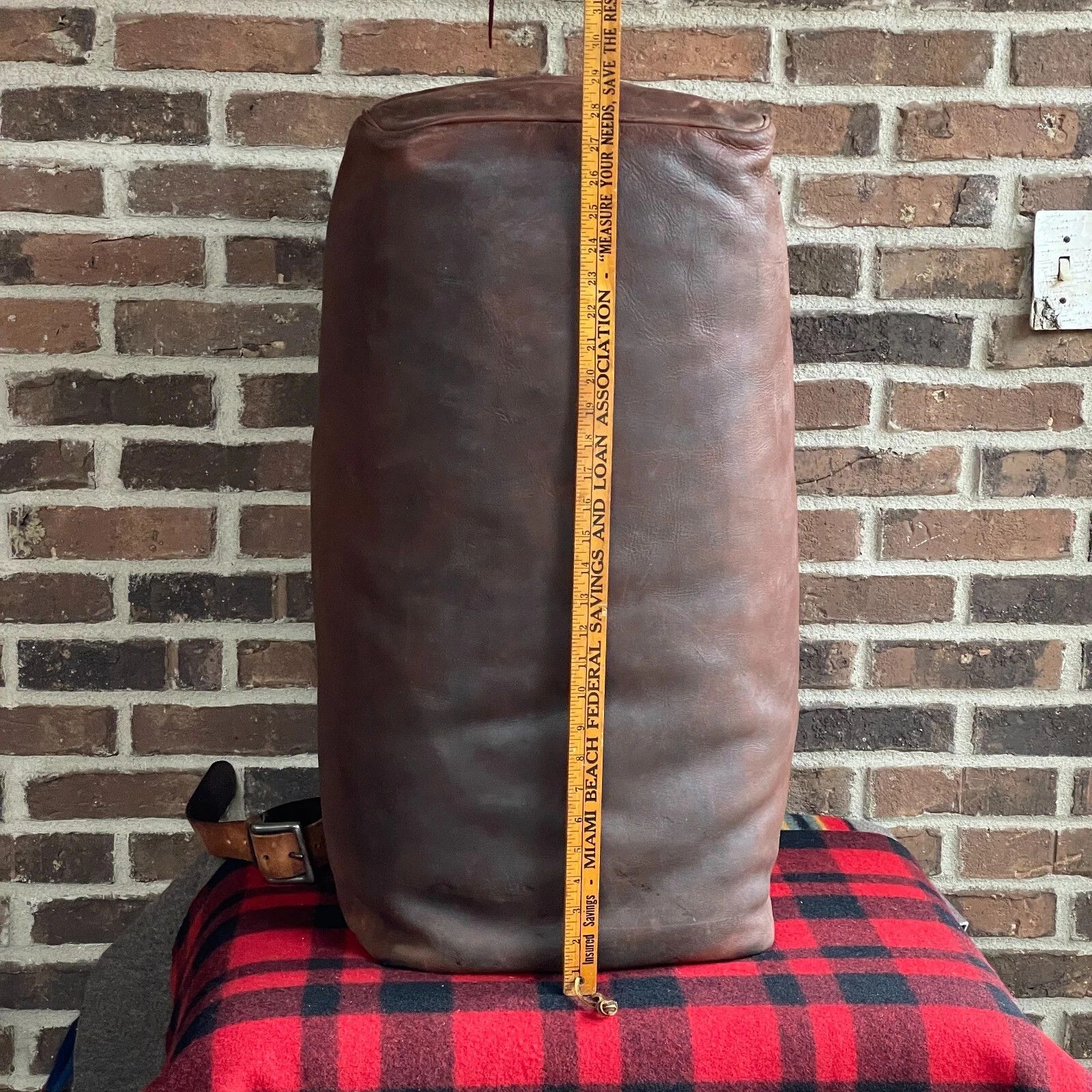 Other RARE VINTAGE 1970s GOKEY CUSTOM LEATHER XL DUFFEL BAG R$4898 Size ONE SIZE - 3 Thumbnail