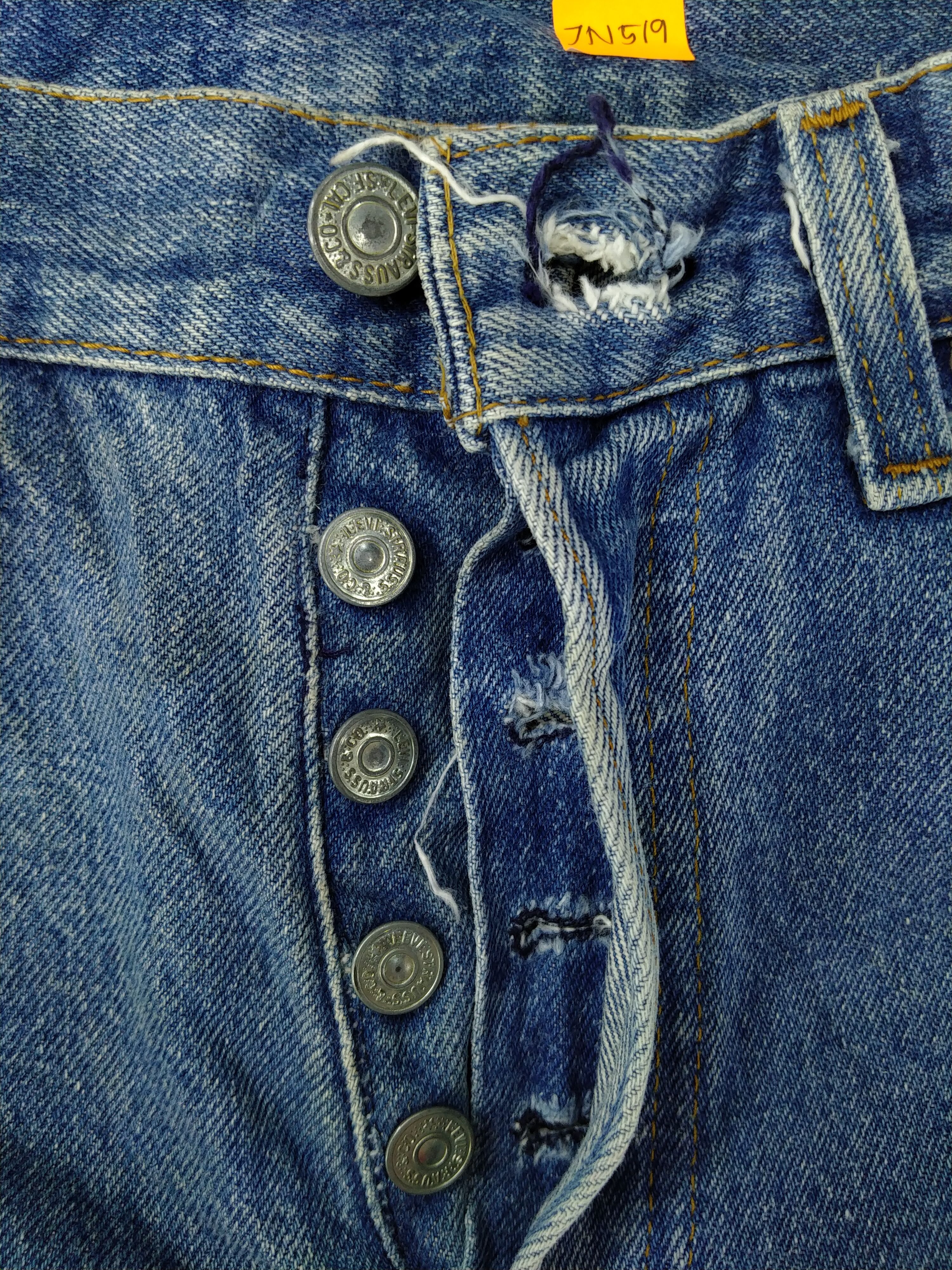 Japanese Brand 80s Faded Blue Vintage Levi's 501 Denim 26 x 30 -JN519 Size US 26 / EU 42 - 6 Thumbnail