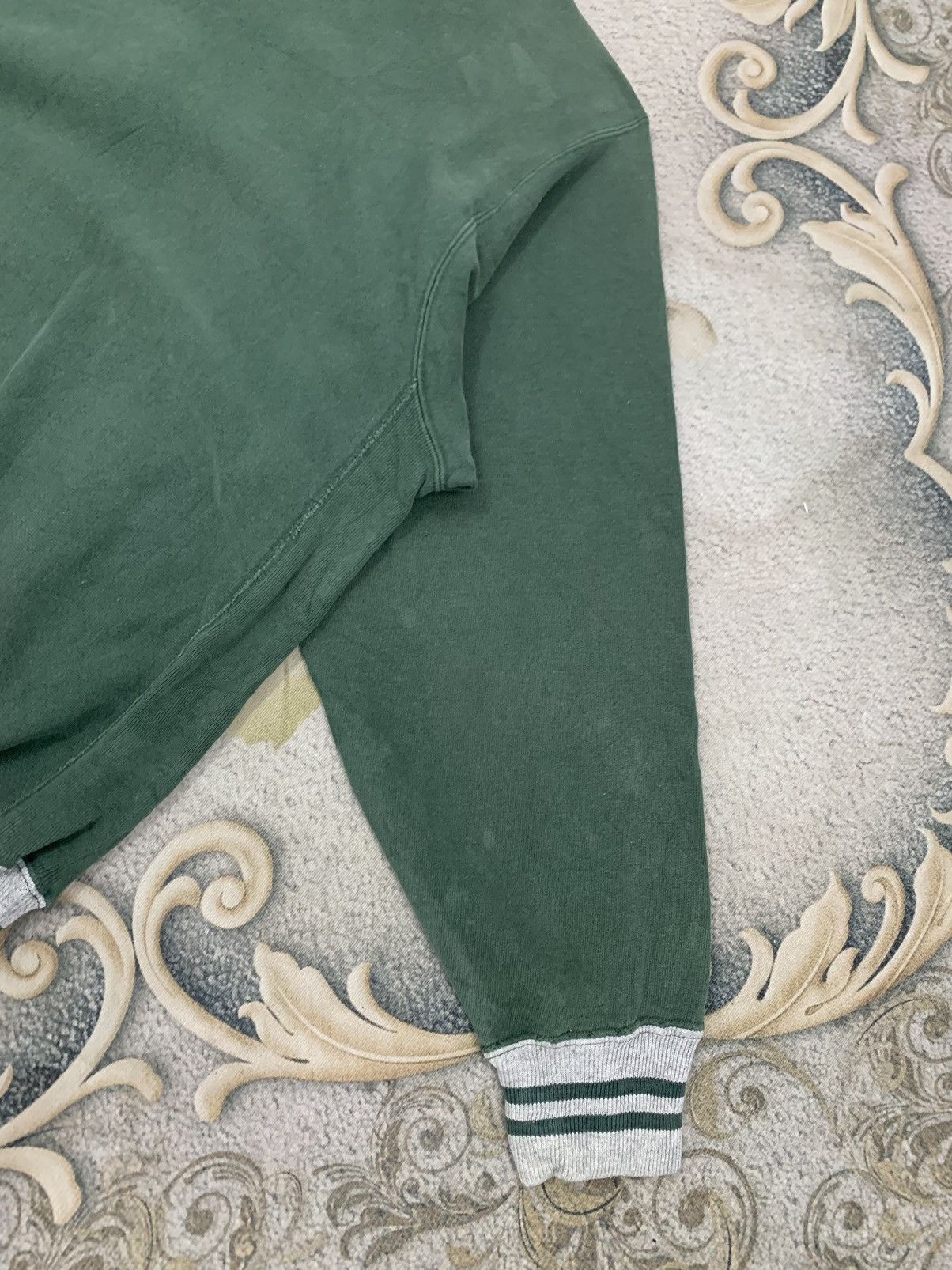 Champion × Vintage Vtg Champion Reverse Weave Big Logo Embroidered Sweatshirt Size US XL / EU 56 / 4 - 11 Thumbnail