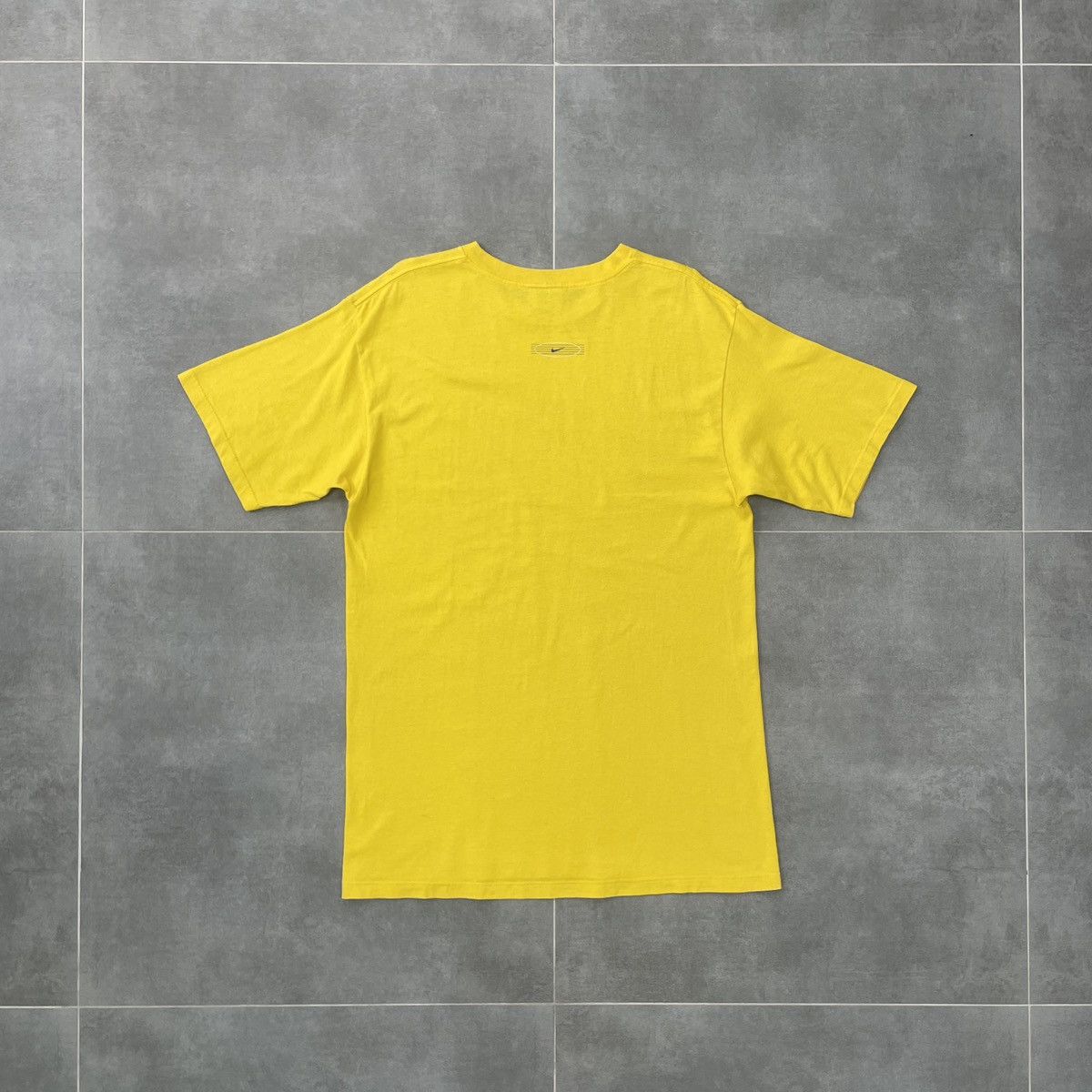 Nike × Vintage Vintage Nike T-Shirt Size M Size US M / EU 48-50 / 2 - 11 Thumbnail
