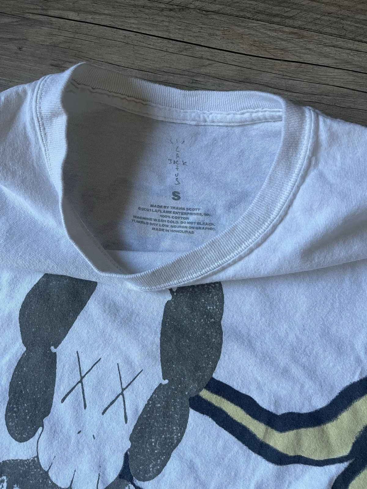 Travis Scott Travis Scott Cactus Jack Fragment Kaws Tee Size US S / EU 44-46 / 1 - 2 Thumbnail