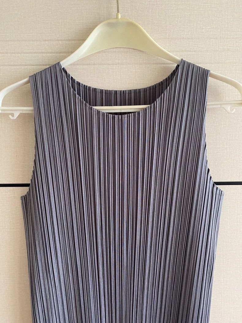 Issey Miyake Issey Miyake size:3 Classic dark grey dress Size M / US 6-8 / IT 42-44 - 2 Thumbnail