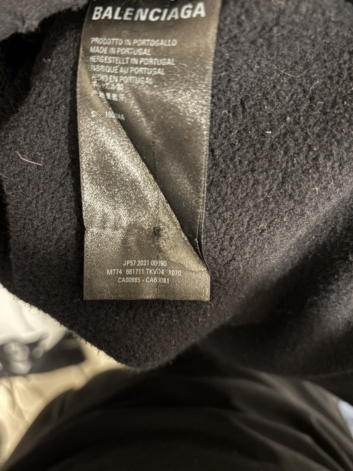 Balenciaga Balenciaga Fall 2021 “Free” Hoodie Size US XS / EU 42 / 0 - 6 Thumbnail