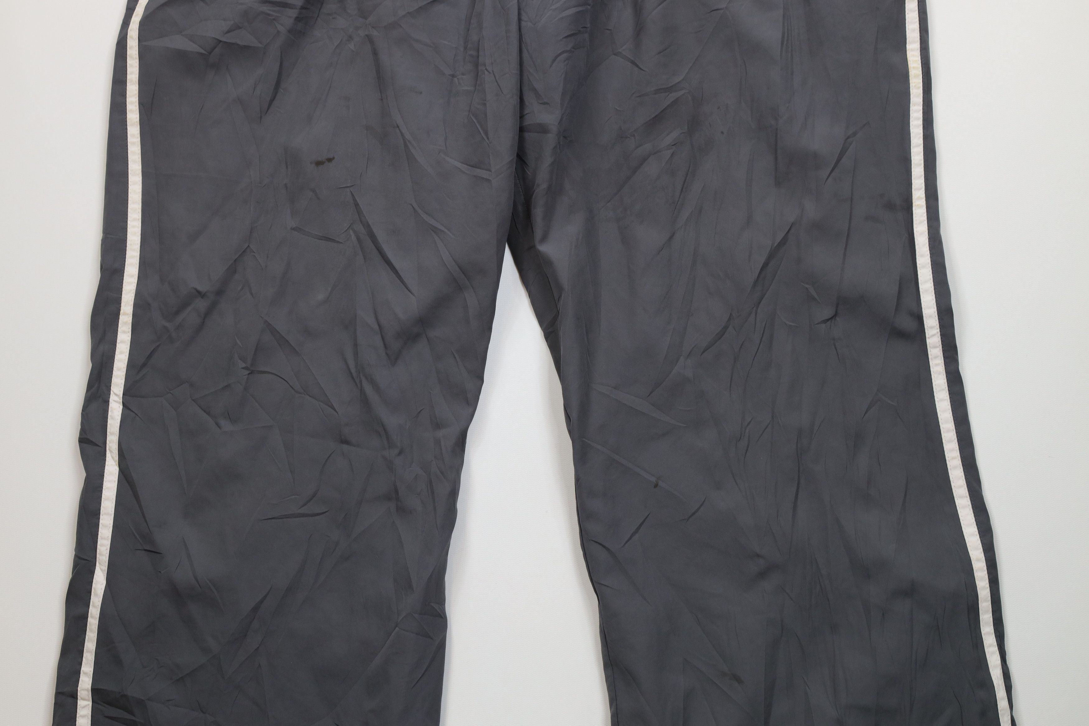 Nike Vintage Nike Swoosh Lined Wide Leg Windbreaker Pants Gray Size US 38 / EU 54 - 4 Thumbnail