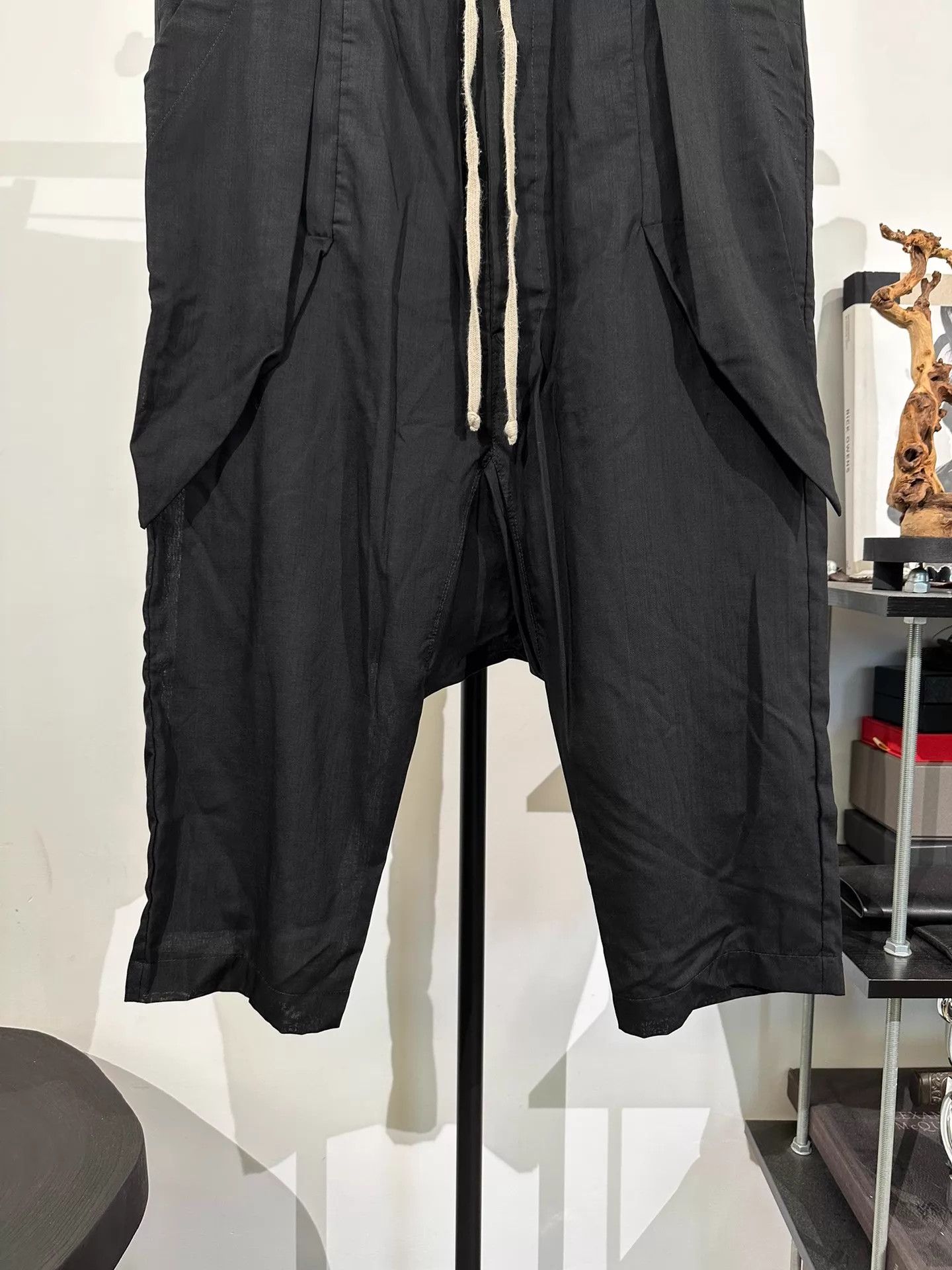 Rick Owens Rick Owens RO Large Pocket 7/8 Short Size 50 Size US 34 / EU 50 - 4 Thumbnail