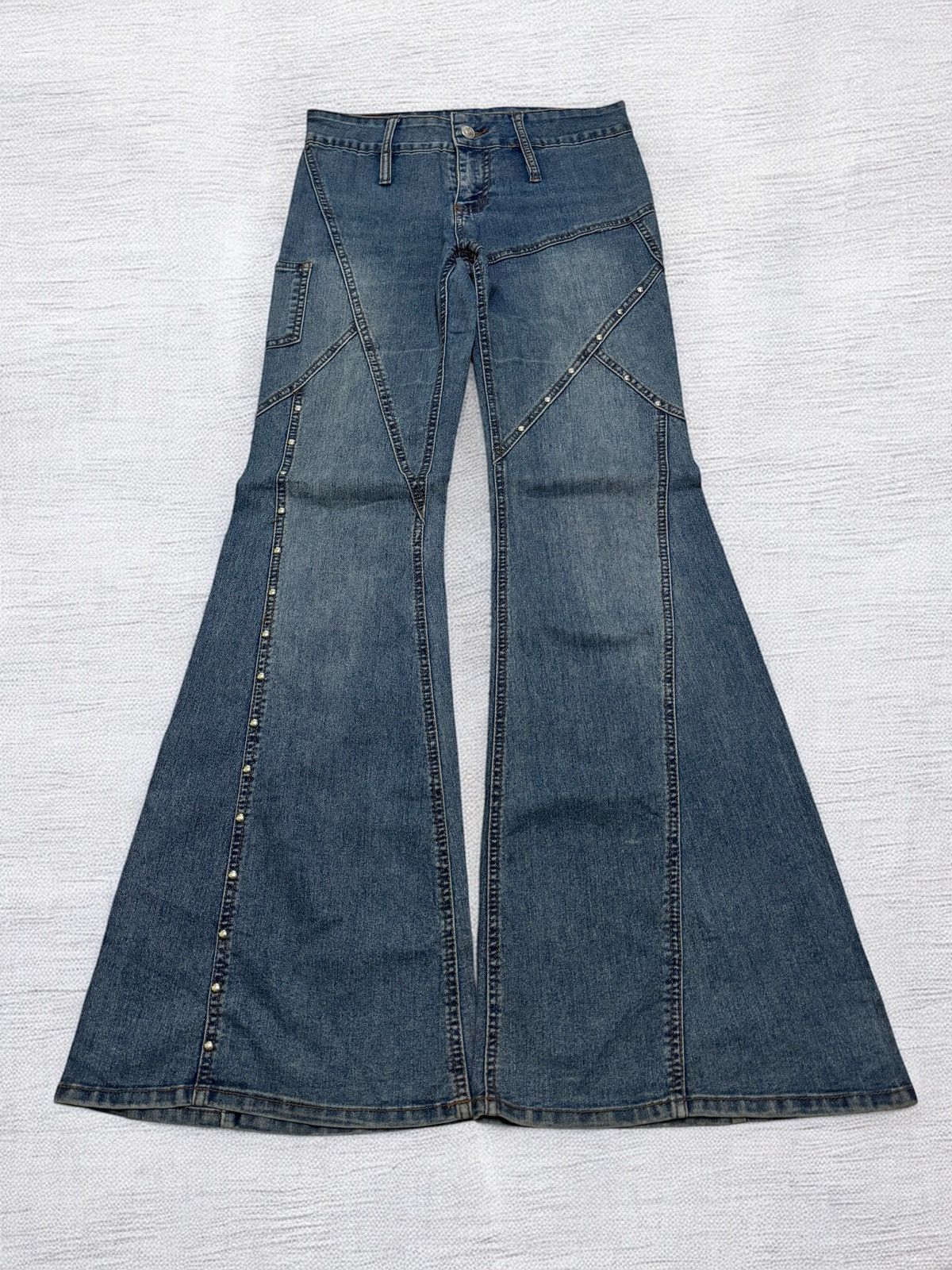 Hysteric Glamour Vintage Y2K Wide Flare Elastic Jeans Stud Detail Unisex Size US 27 - 1 Thumbnail