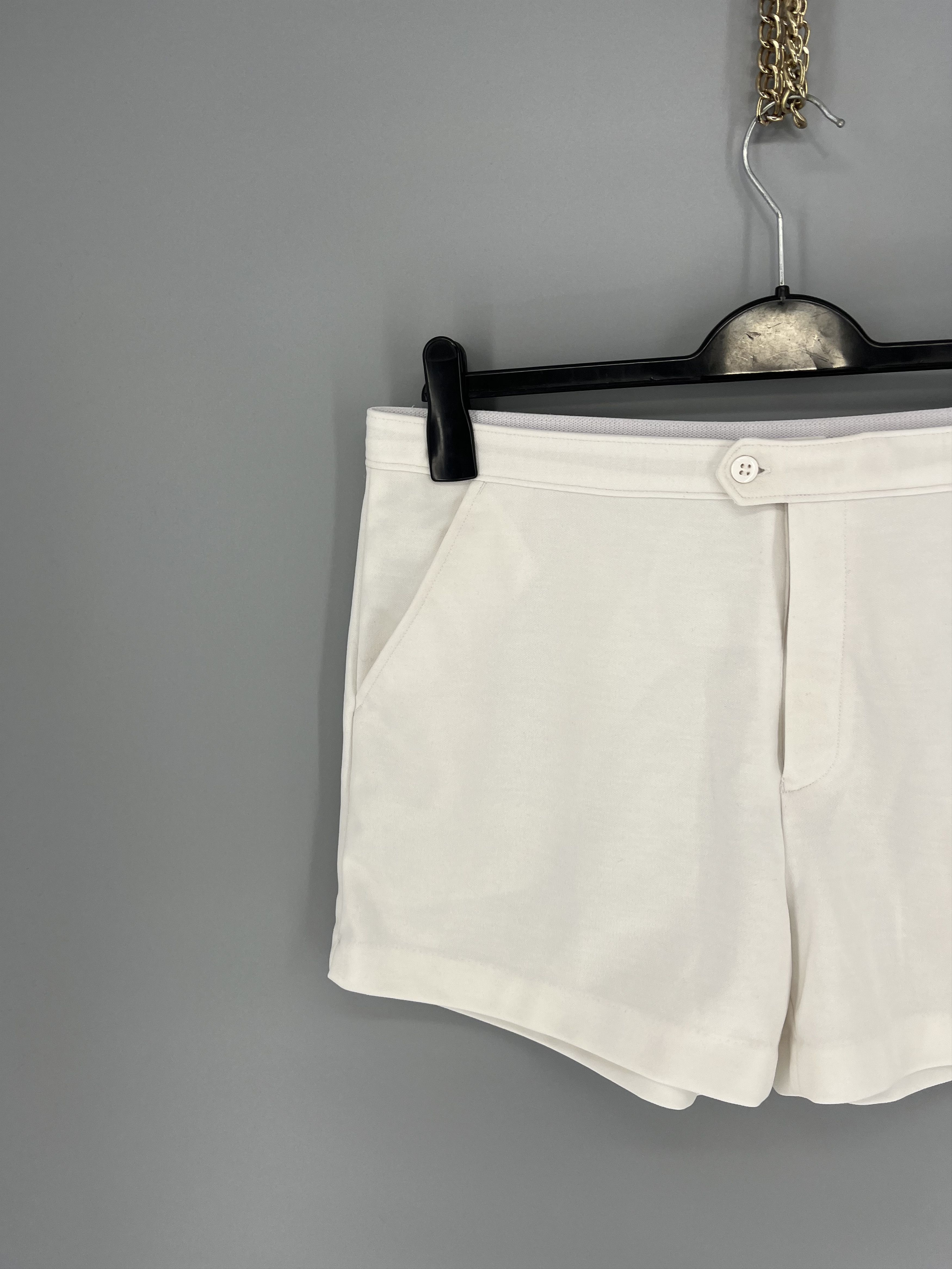 Diadora Vintage 80s Diadora White Vintage Tennis Shorts RARE Luxury Size US 36 / EU 52 - 5 Thumbnail