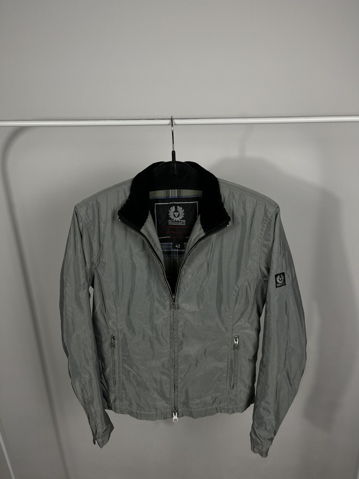 Belstaff Belstaff Nylon Jacket Grey Zip Up Plaid Lining Size 42 Women Size S / US 4 / IT 40 - 5 Thumbnail