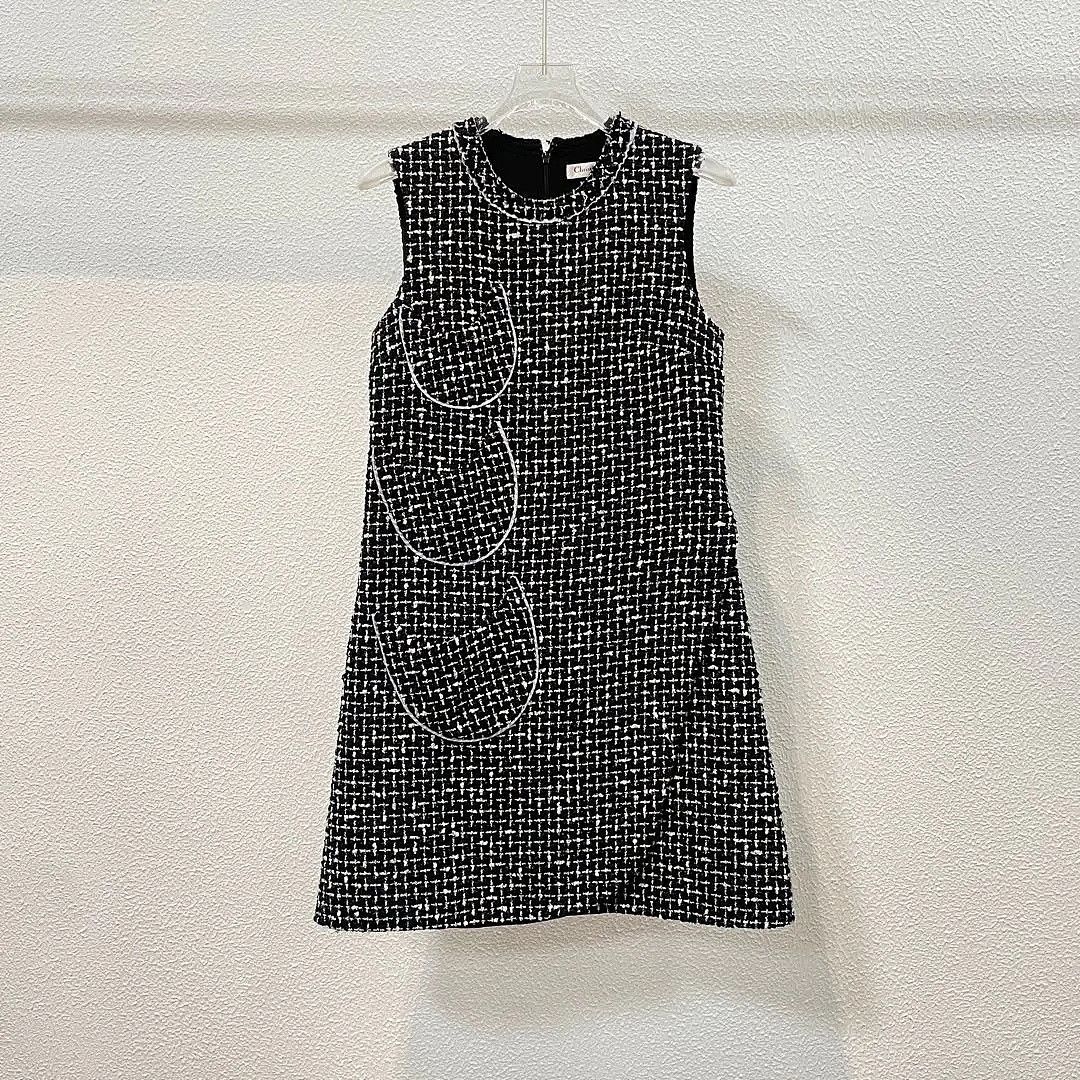 Dior Dior Tweed Sleeveless Mini Dress Size 34 Size XS / US 0-2 / IT 36-38 - 1 Thumbnail
