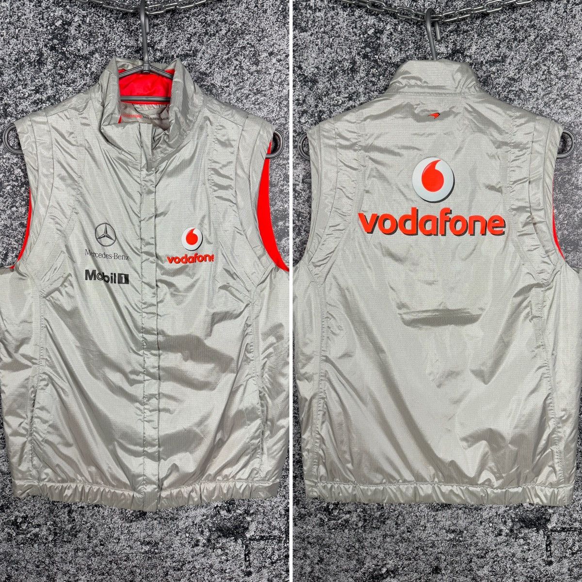 Formula 1 Mclaren Vodafone Mercedes F1 Racing Full Zip Vest Size L Size L / US 10 / IT 46 - 1 Thumbnail