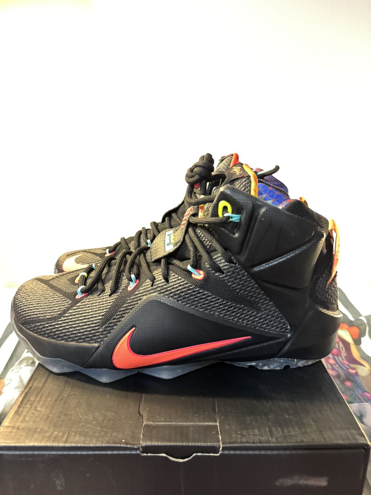 Nike LEBRON XII Mango Size US 10 / EU 43 - 3 Thumbnail