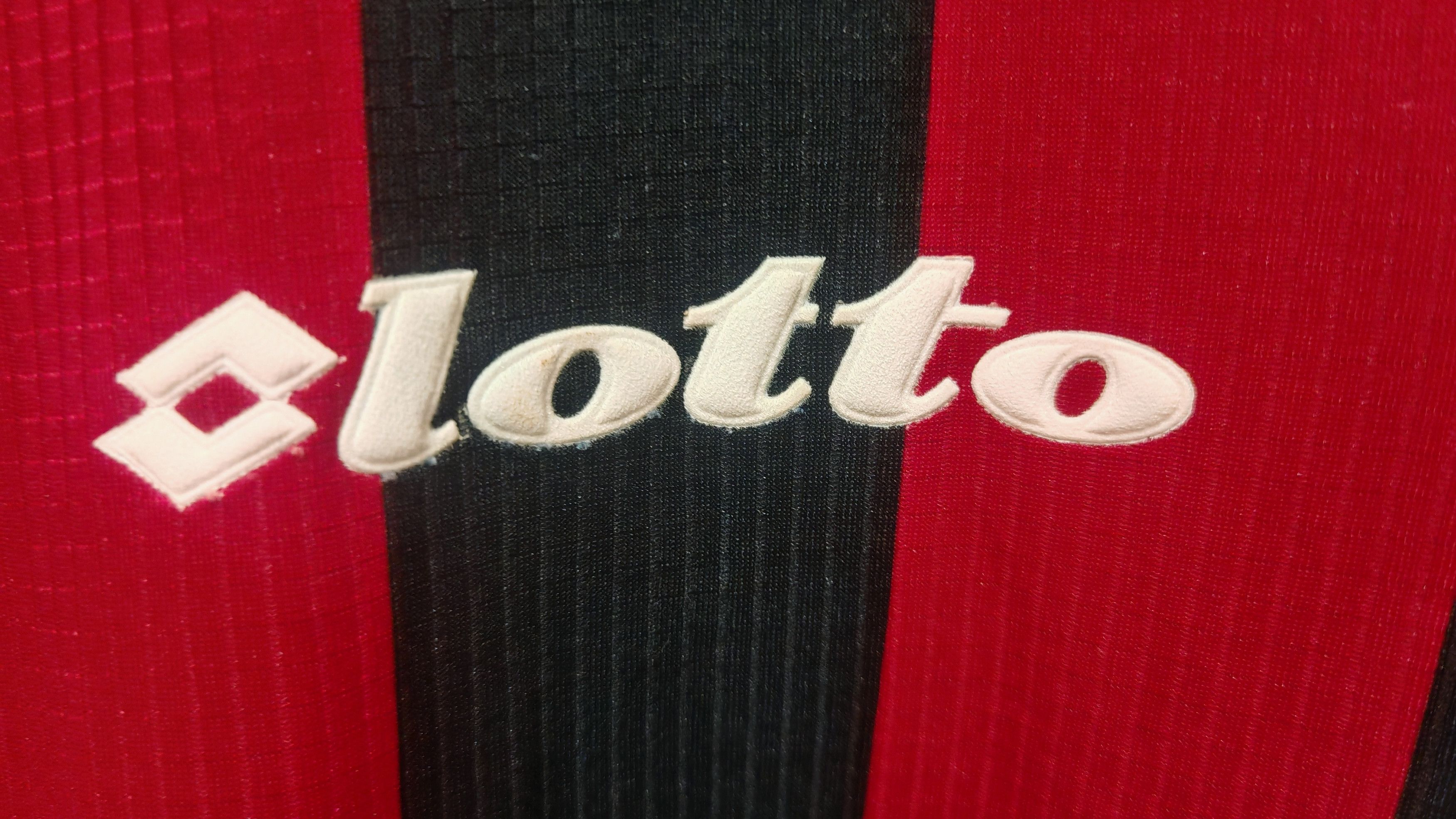 Lotto Sport Vintage Player Issue AC Milan IBOU 13 Jersey Size US L / EU 52-54 / 3 - 4 Thumbnail