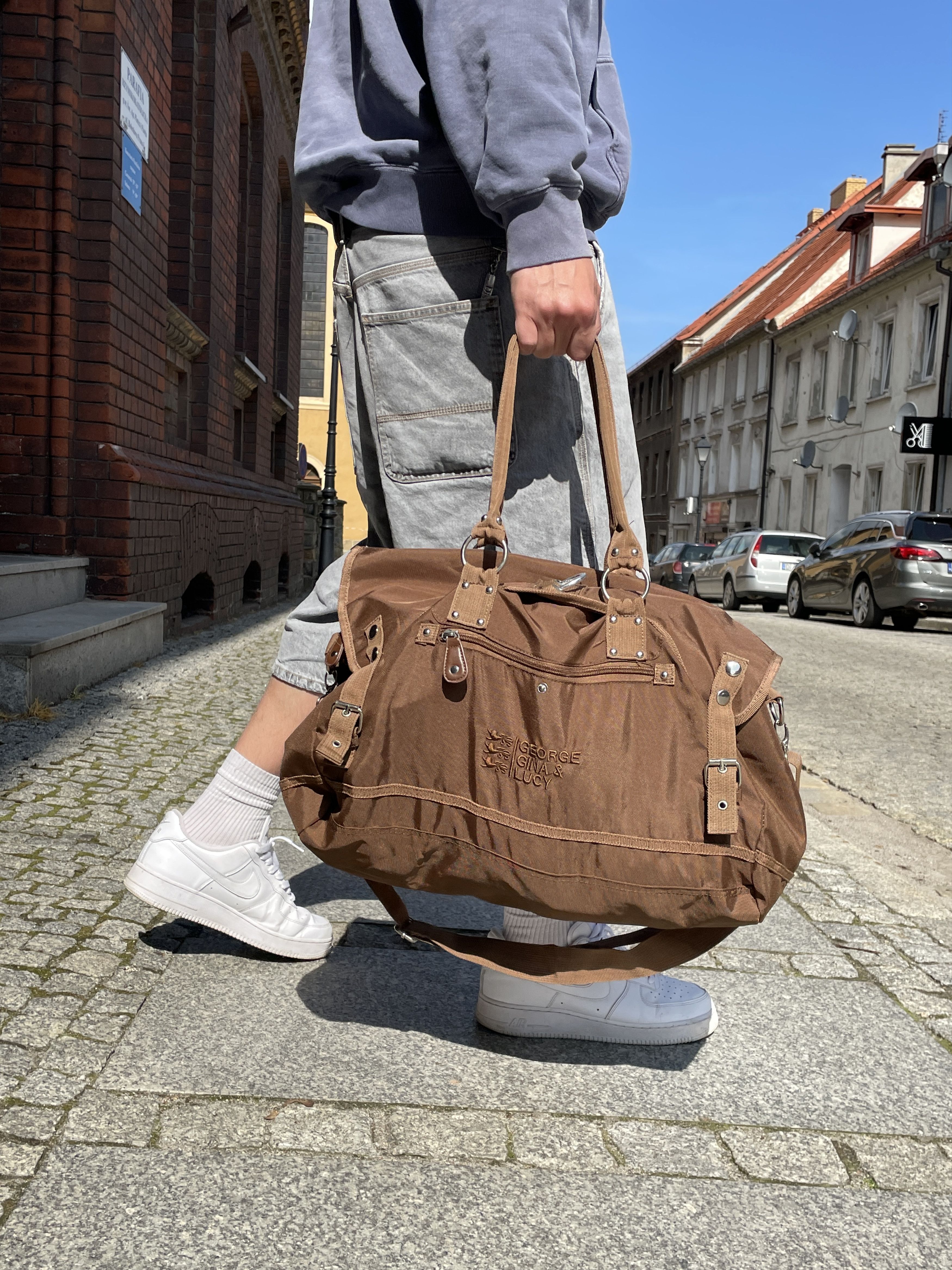 George Gina & Lucy × Japanese Brand GEORGE GINA LUCY Y2K AVANT GARDE BROWN WEEKEND DUFFLE BAG Size ONE SIZE - 1 Thumbnail