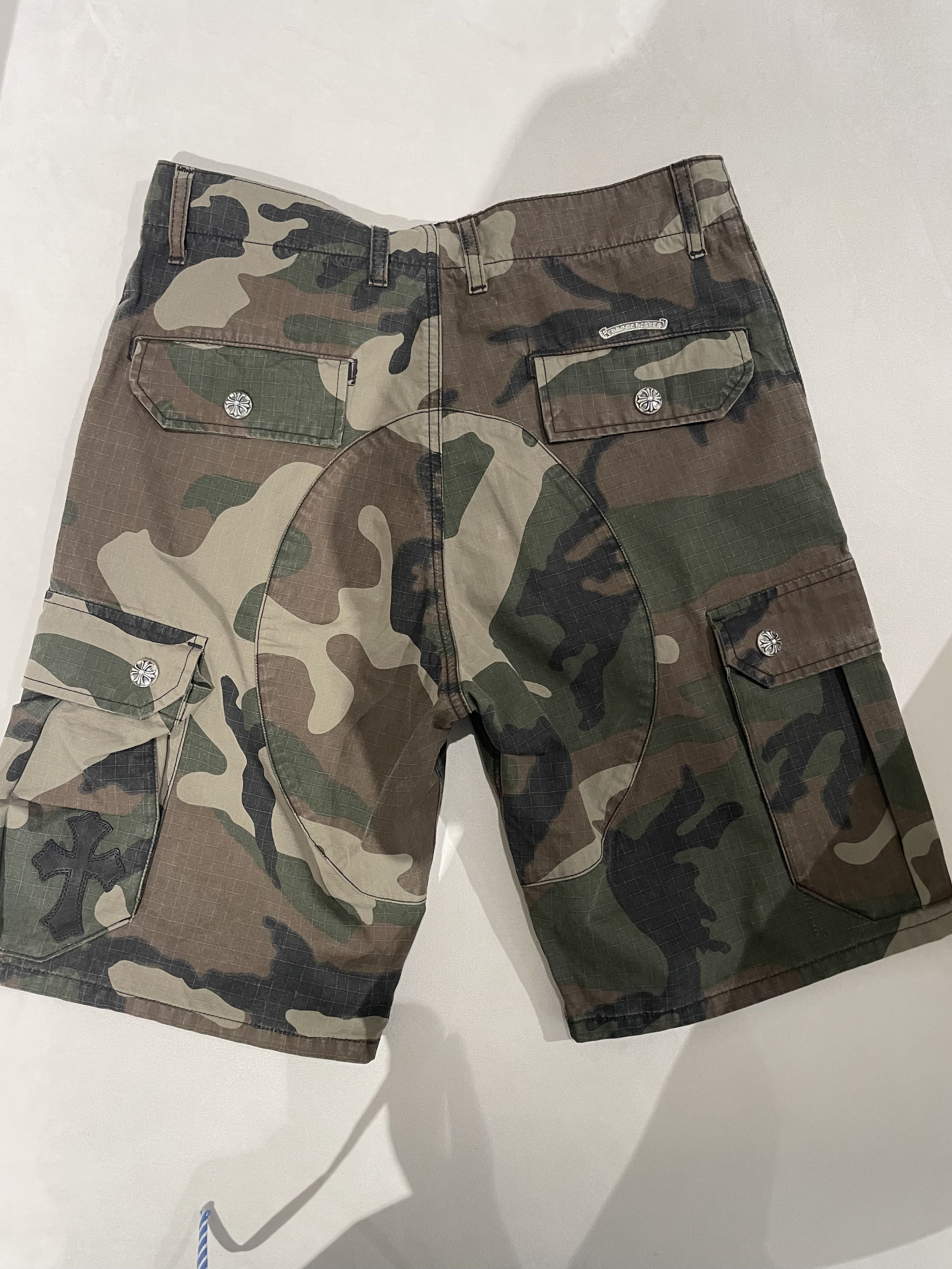 Chrome Hearts Chrome Hearts Camouflage Shorts Size US 32 / EU 48 - 4 Thumbnail