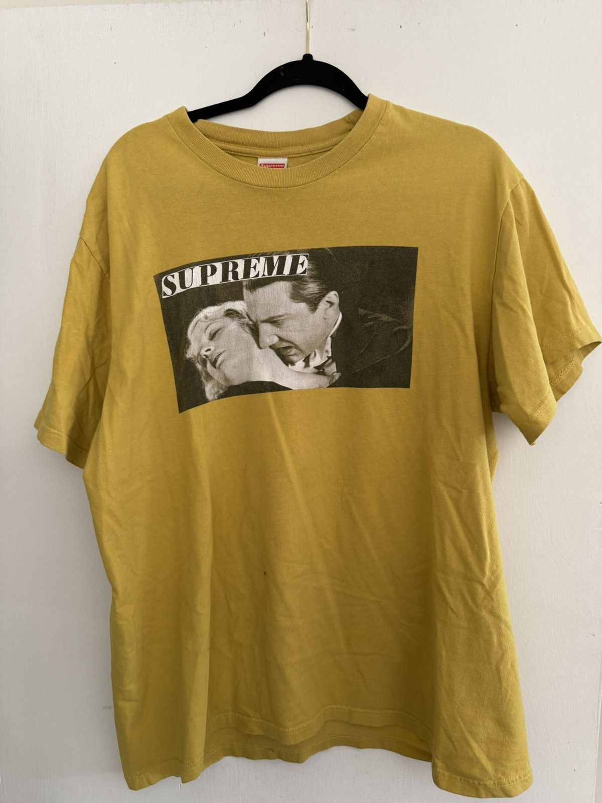 Supreme Supreme x Bela Lugosi SS19 Tee Size US L / EU 52-54 / 3 - 1 Preview