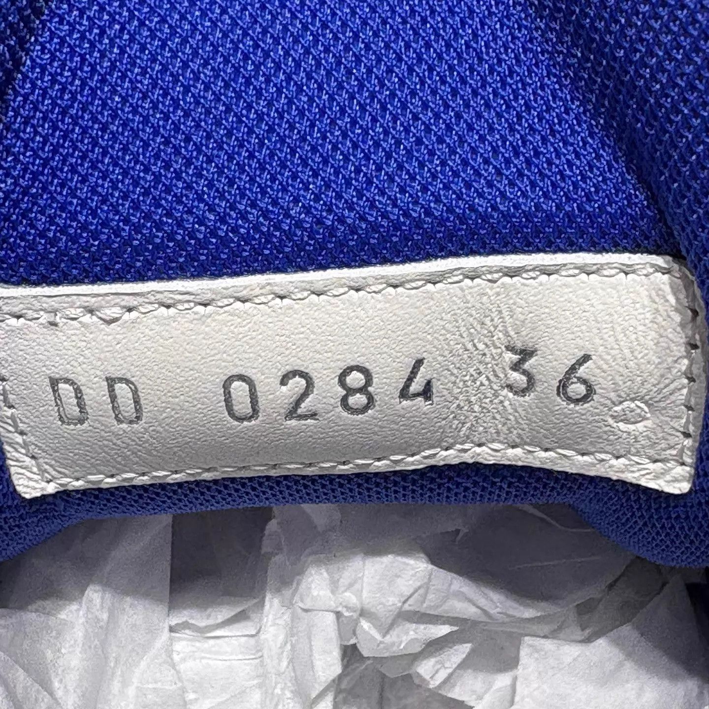 Louis Vuitton LV Trainer White Blue Embossed UK2 (36) Size US 4.5 / IT 34.5 - 8 Thumbnail