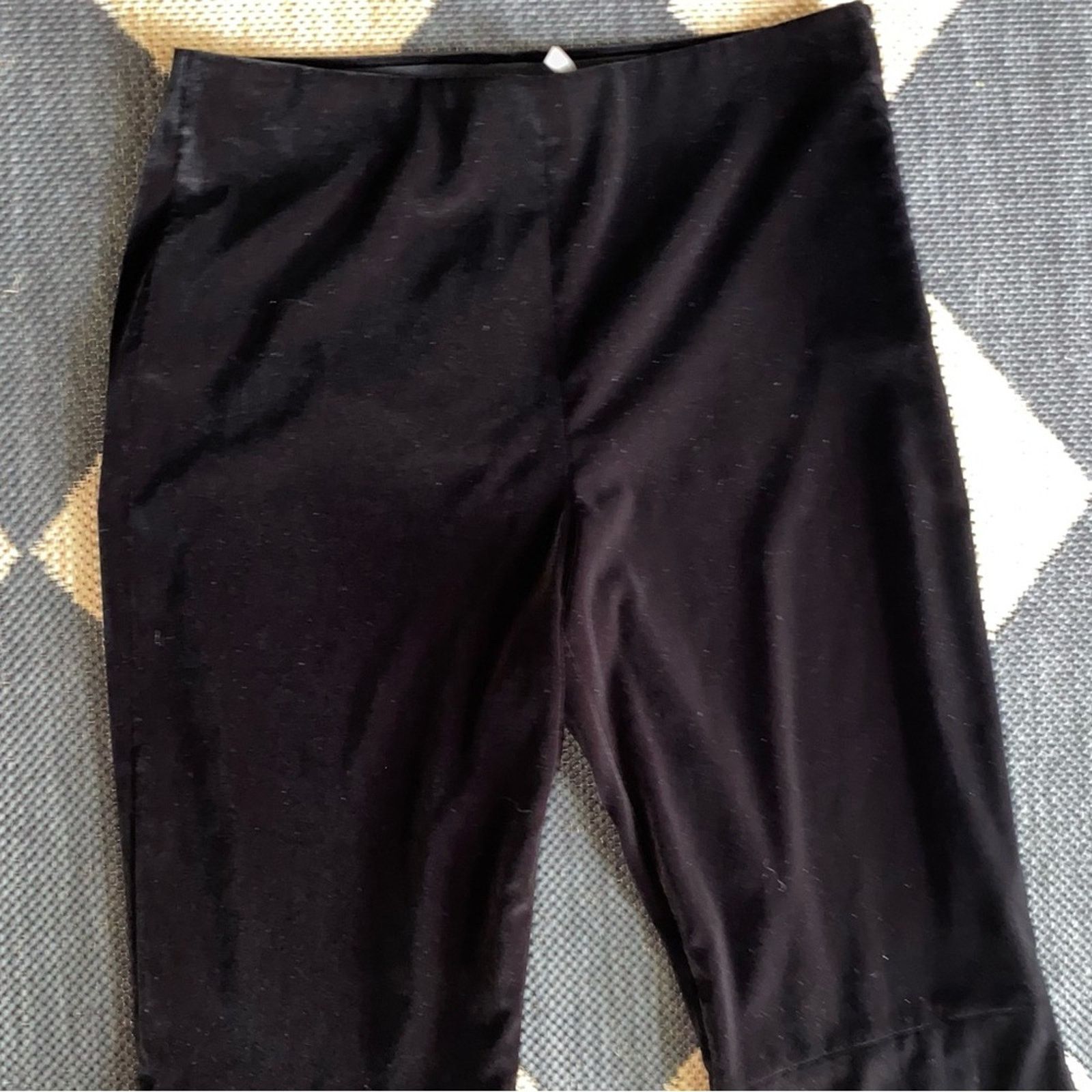 Alice + Olivia Alice + Olivia $399 Jinny Side-Zip Pants Black Velvet 6 EUC Size 28" / US 6 / IT 42 - 10 Thumbnail
