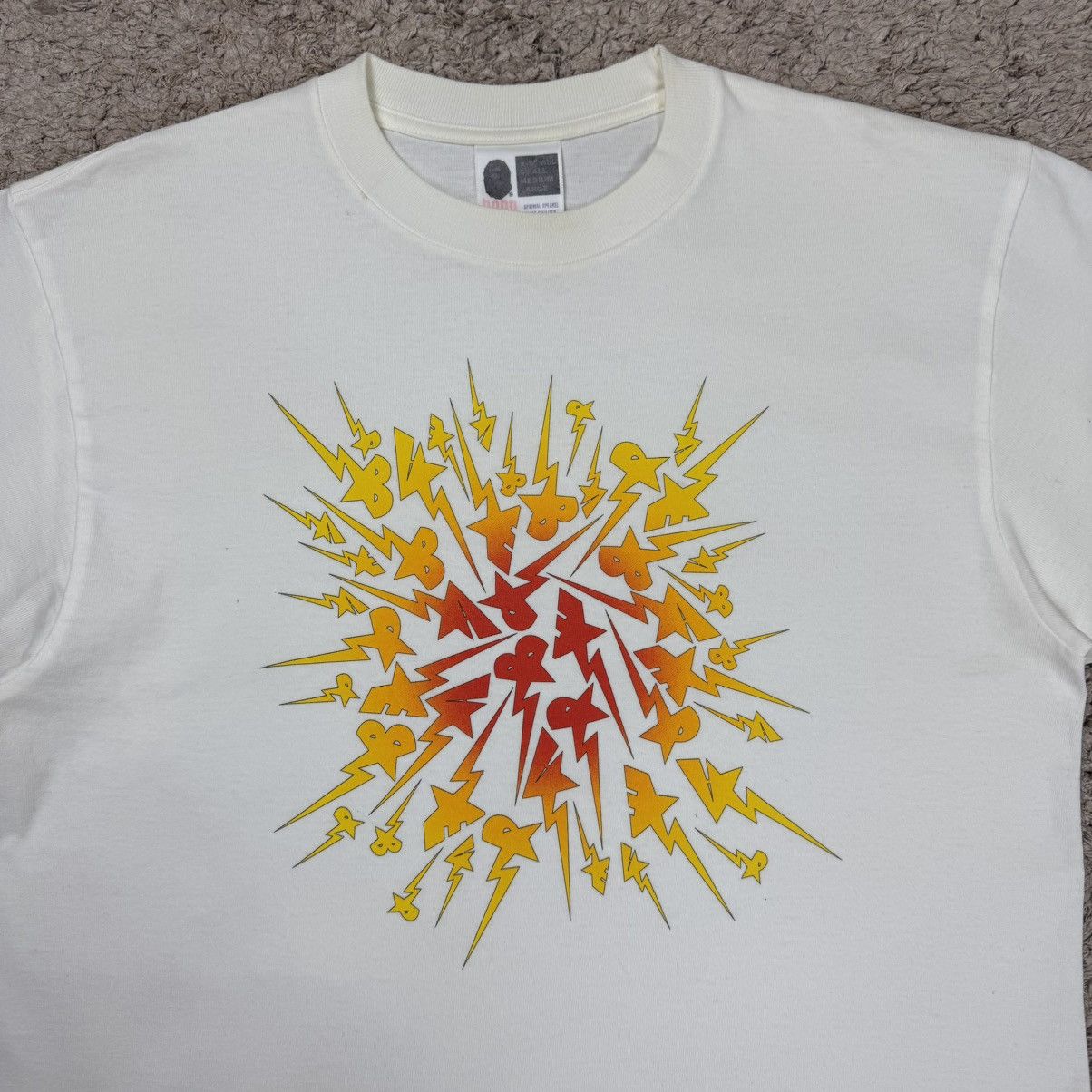 Bape × Kaws ‼️RARE DESIGN‼️ Vintage Bape X Kaws T-shirt Size US M / EU 48-50 / 2 - 5 Thumbnail