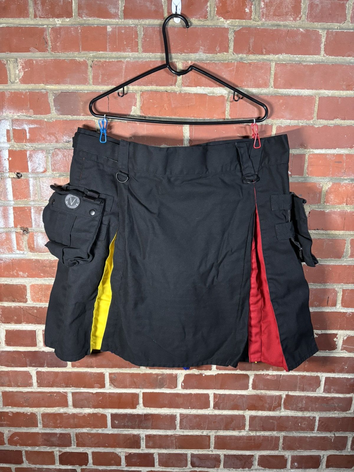 Other Verillas Multicolor Kilt XL Adjustable Waist Rainbow Pride Size US 44 / EU 60 - 2 Thumbnail